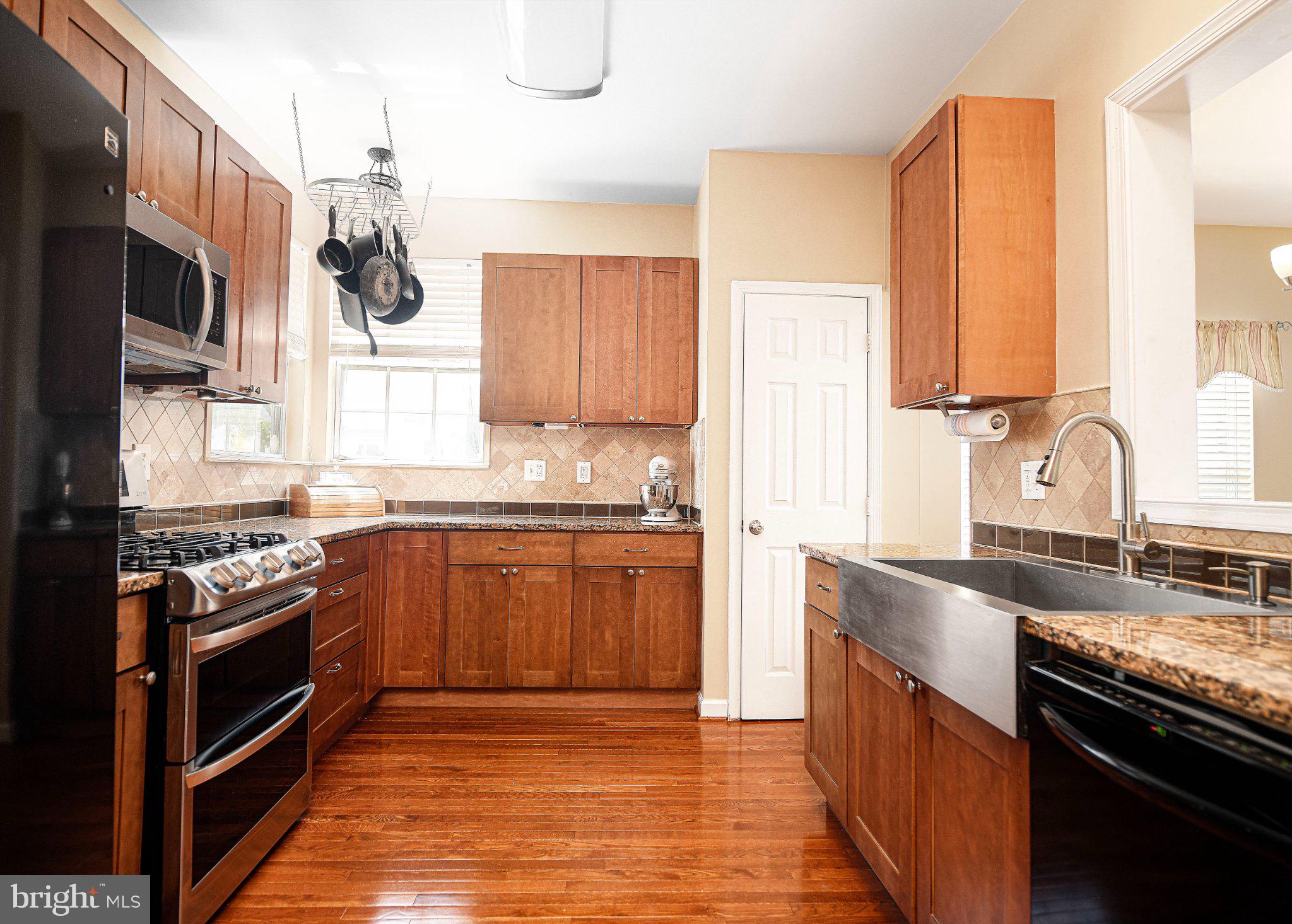 SPRINGHOUSE STATION - Residential