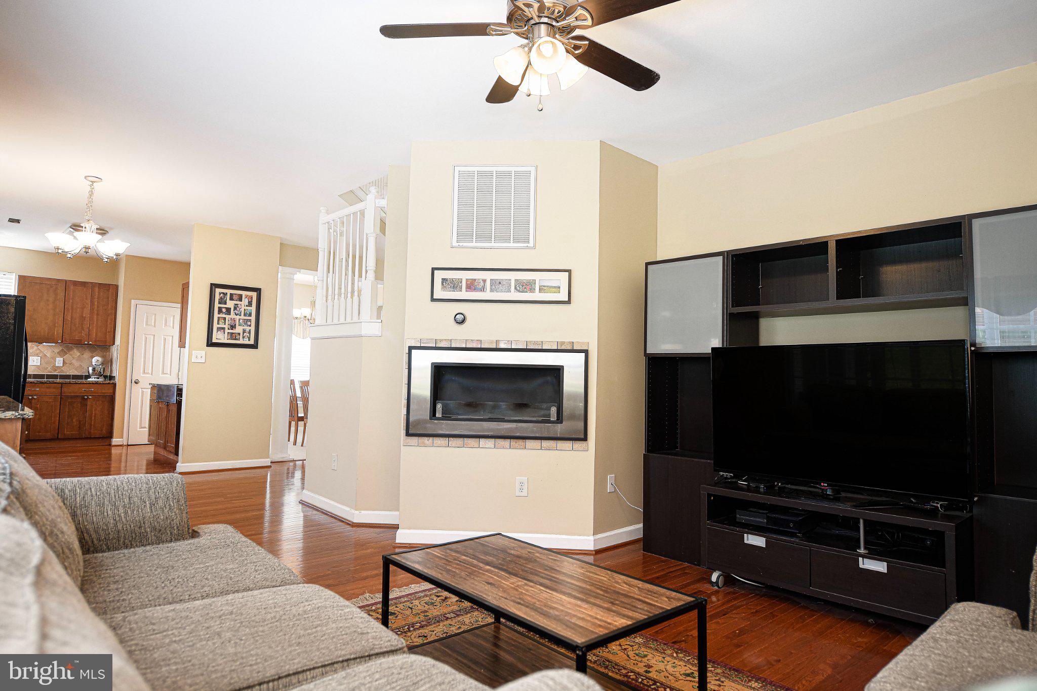 SPRINGHOUSE STATION - Residential