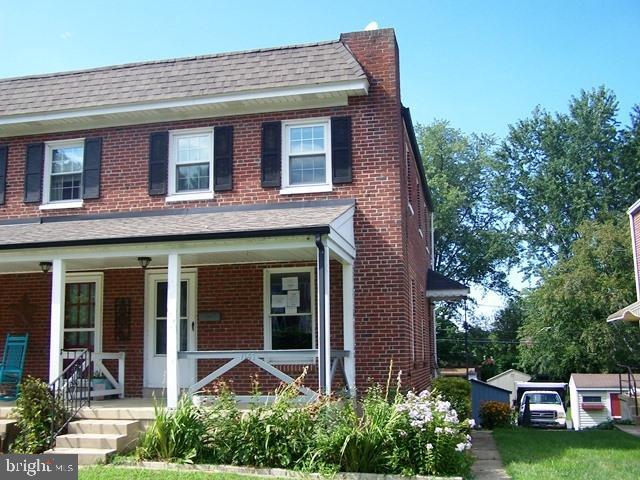 Adorable semi-detached on a quiet street and walking distance to school in ready to move in condition. HUD home sold ''As Is''. Case #441-828045. Ask your agent for details and submit all offers @ www.HUDHomestore.com. See also www.MMREM.com for more details. Buyer pays both transfer taxes. FHA Insured Escrow.