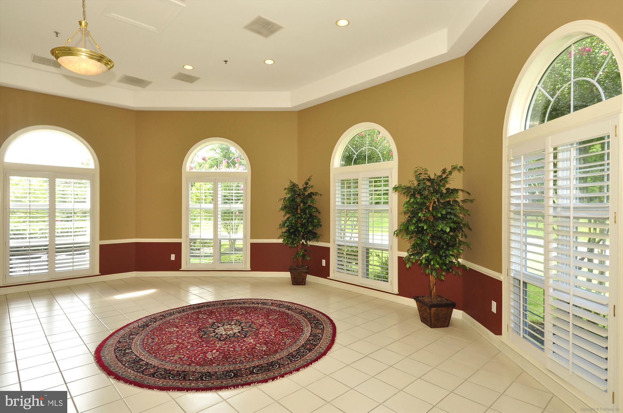 KINGSTOWNE - Residential Lease