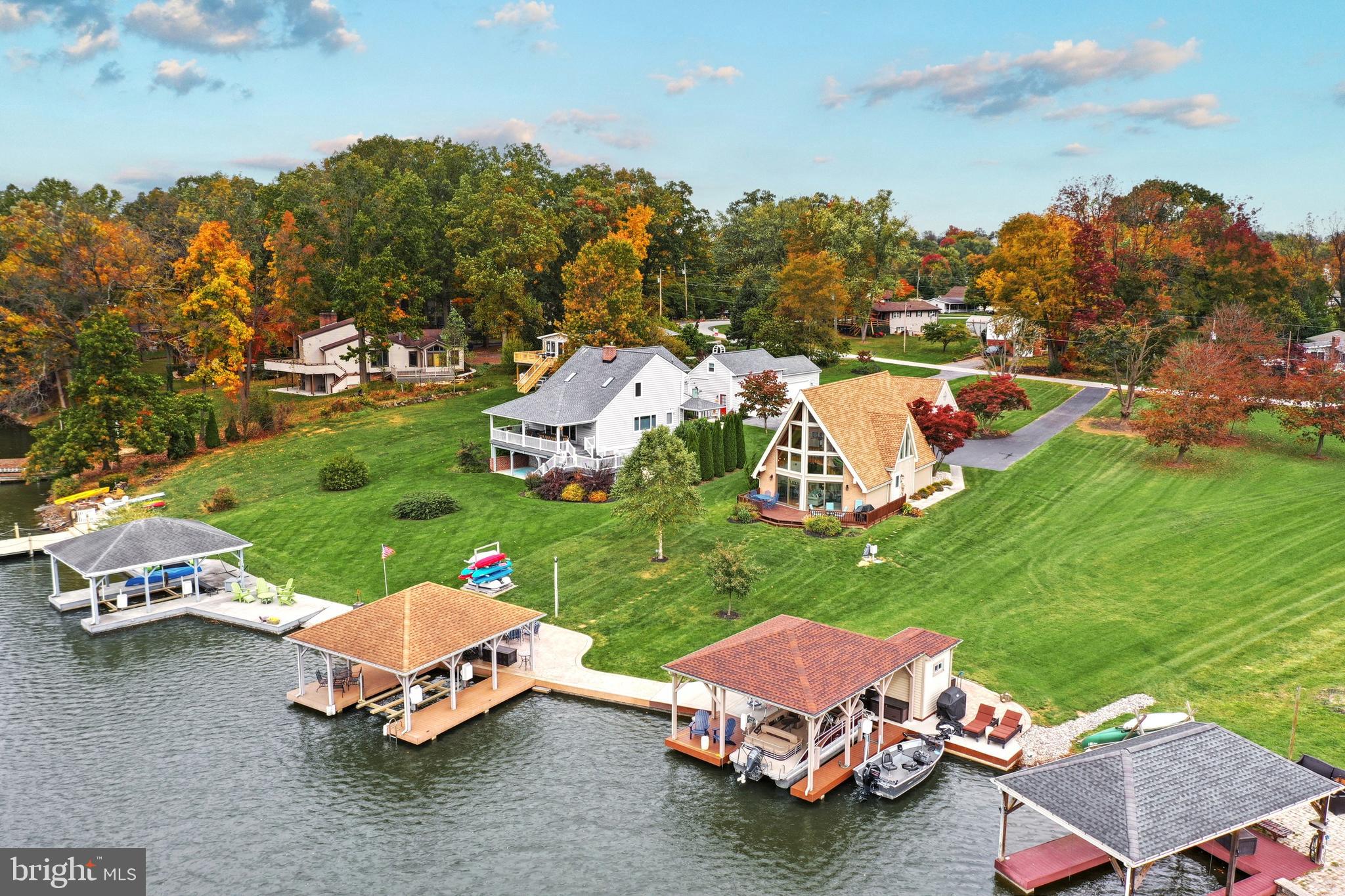 LAKE MEADE - Residential