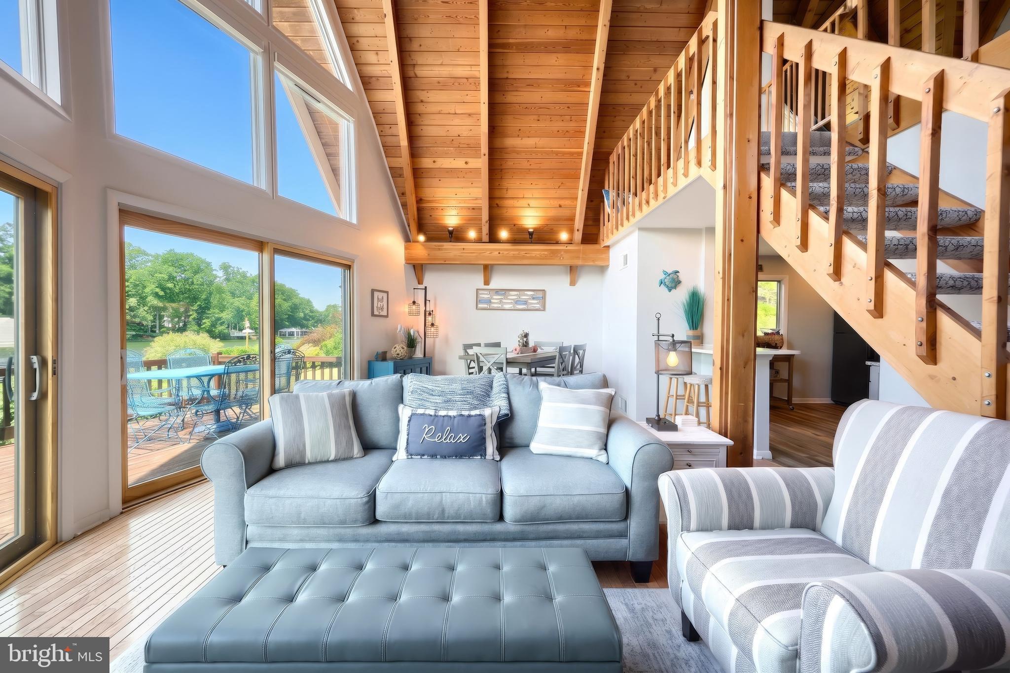 LAKE MEADE - Residential