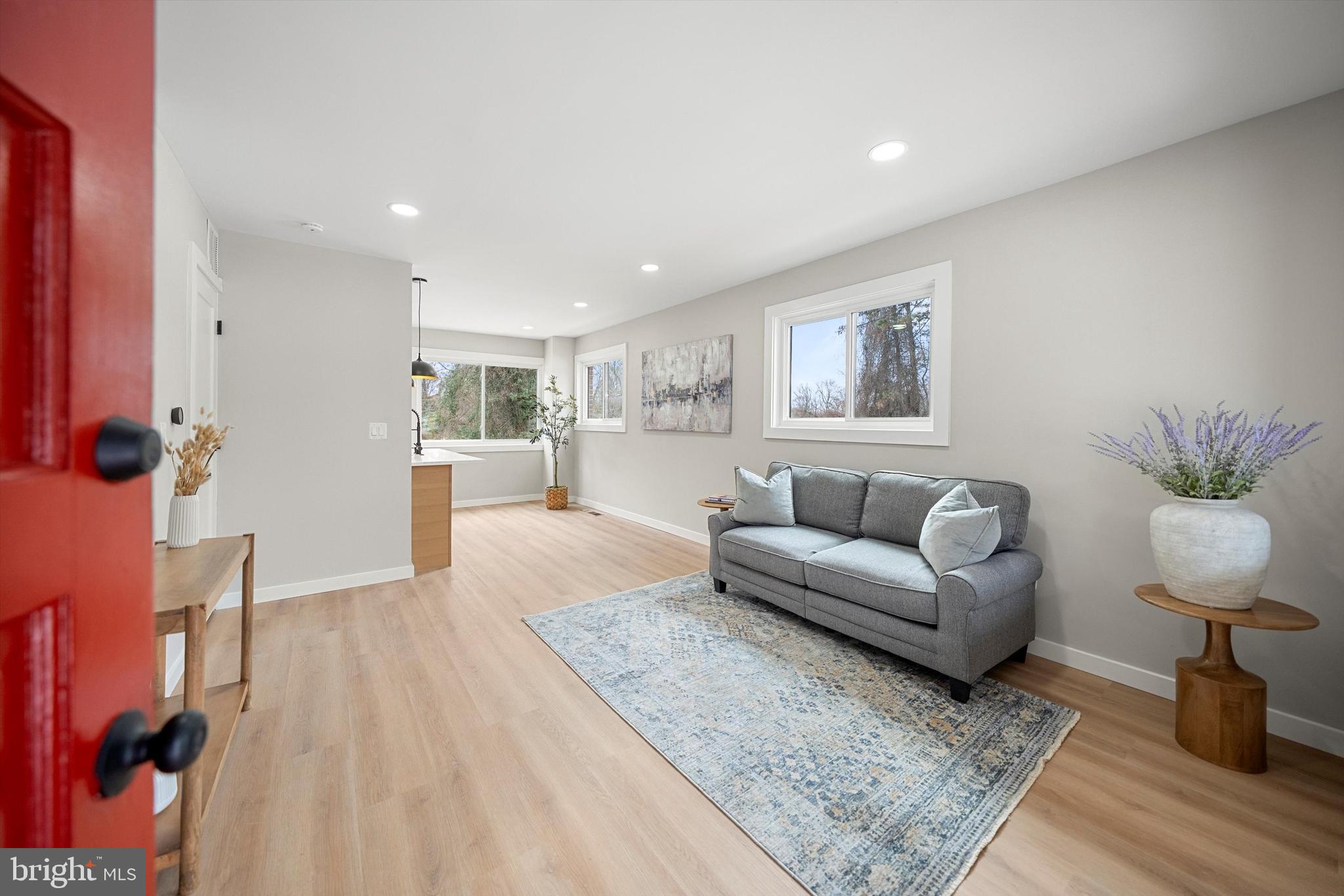 HYATTSVILLE - Residential