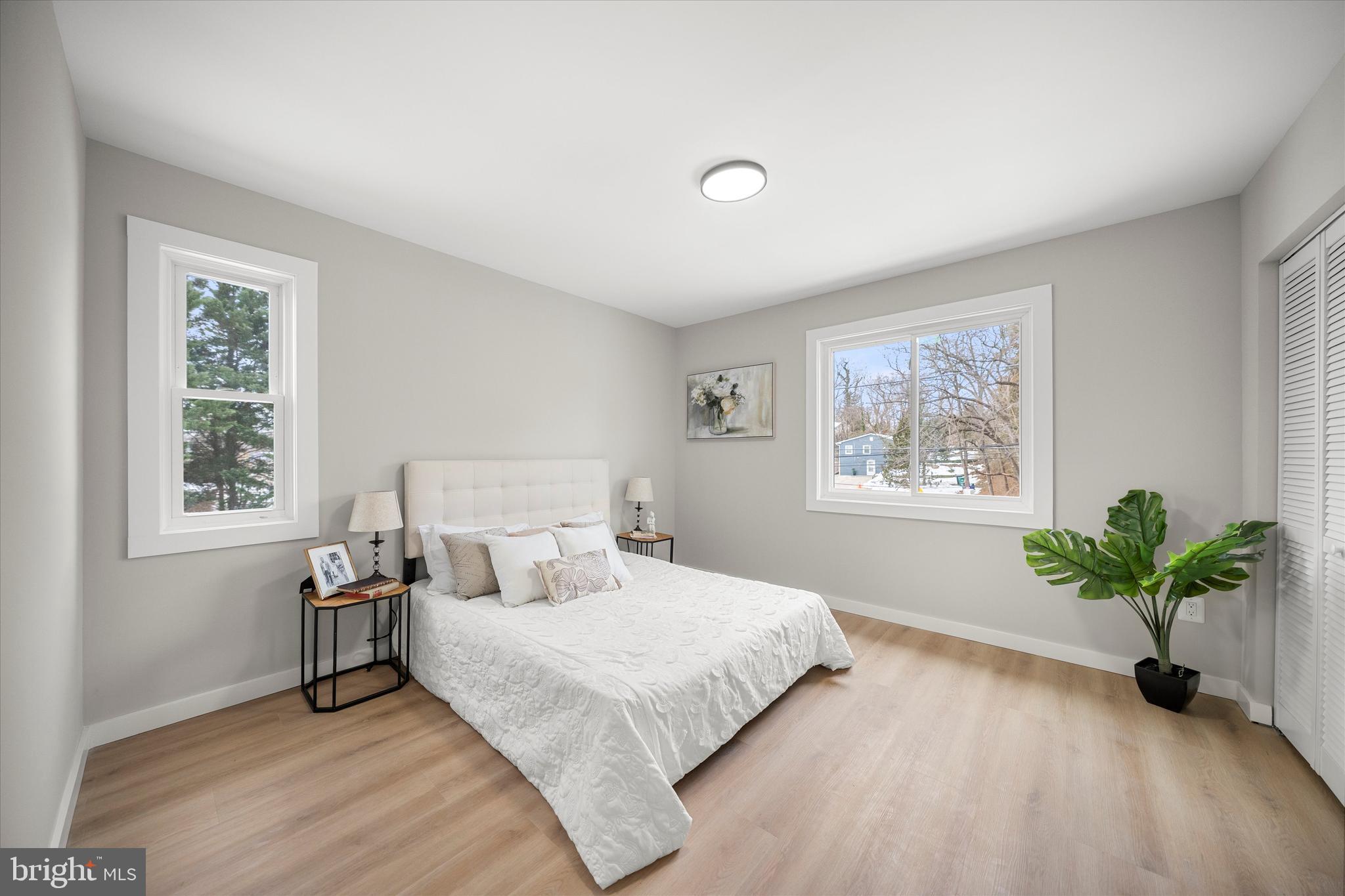 HYATTSVILLE - Residential