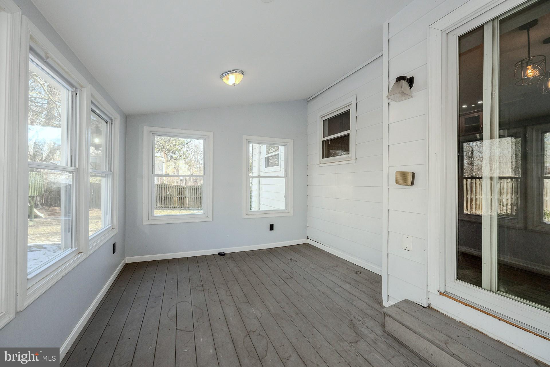 BEDFORD - Residential