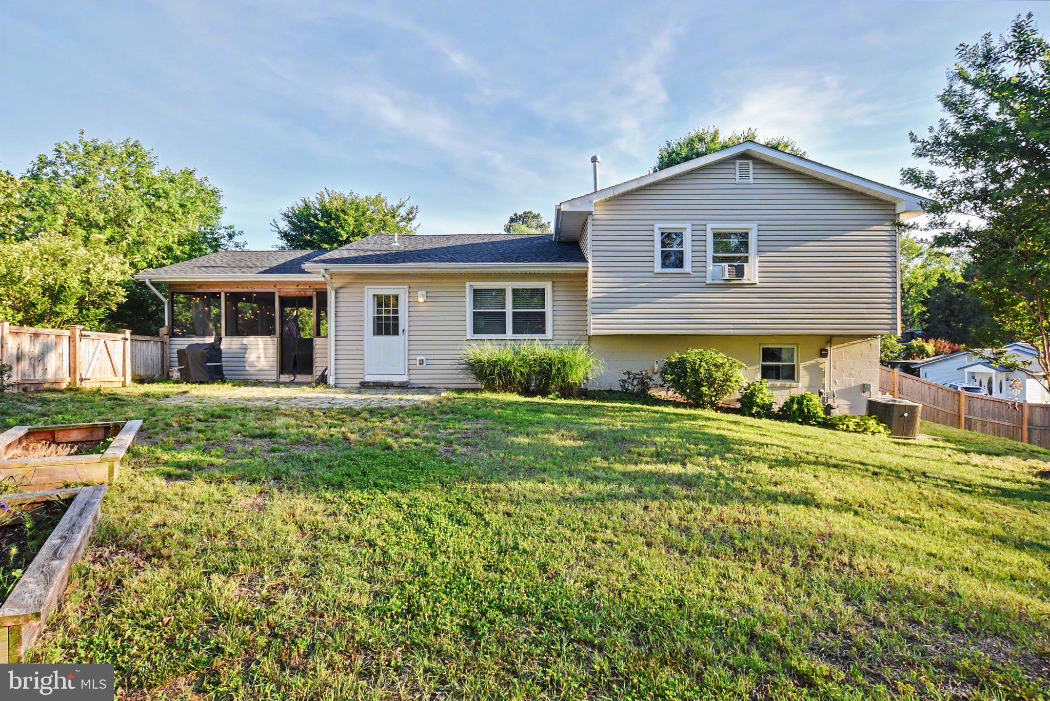 RIVA FARMS - Residential