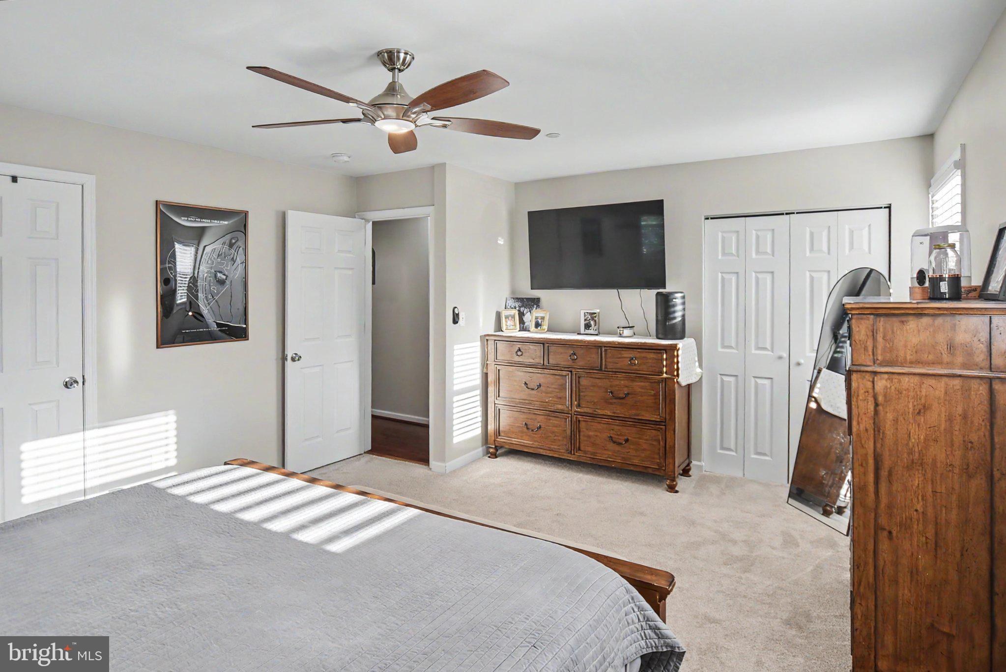 RIVA FARMS - Residential