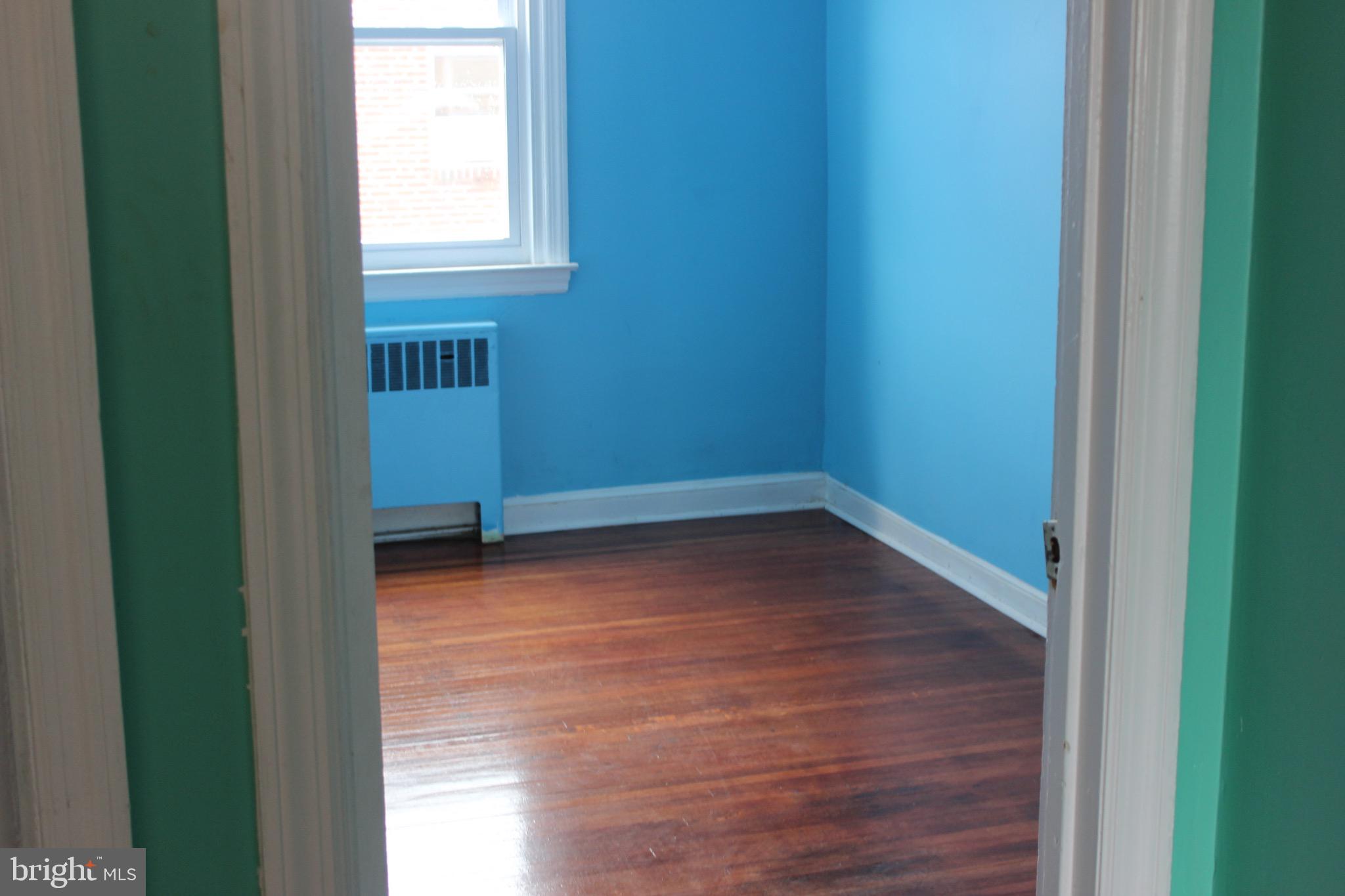 PHILADELPHIA (NORTHEAST) - Residential