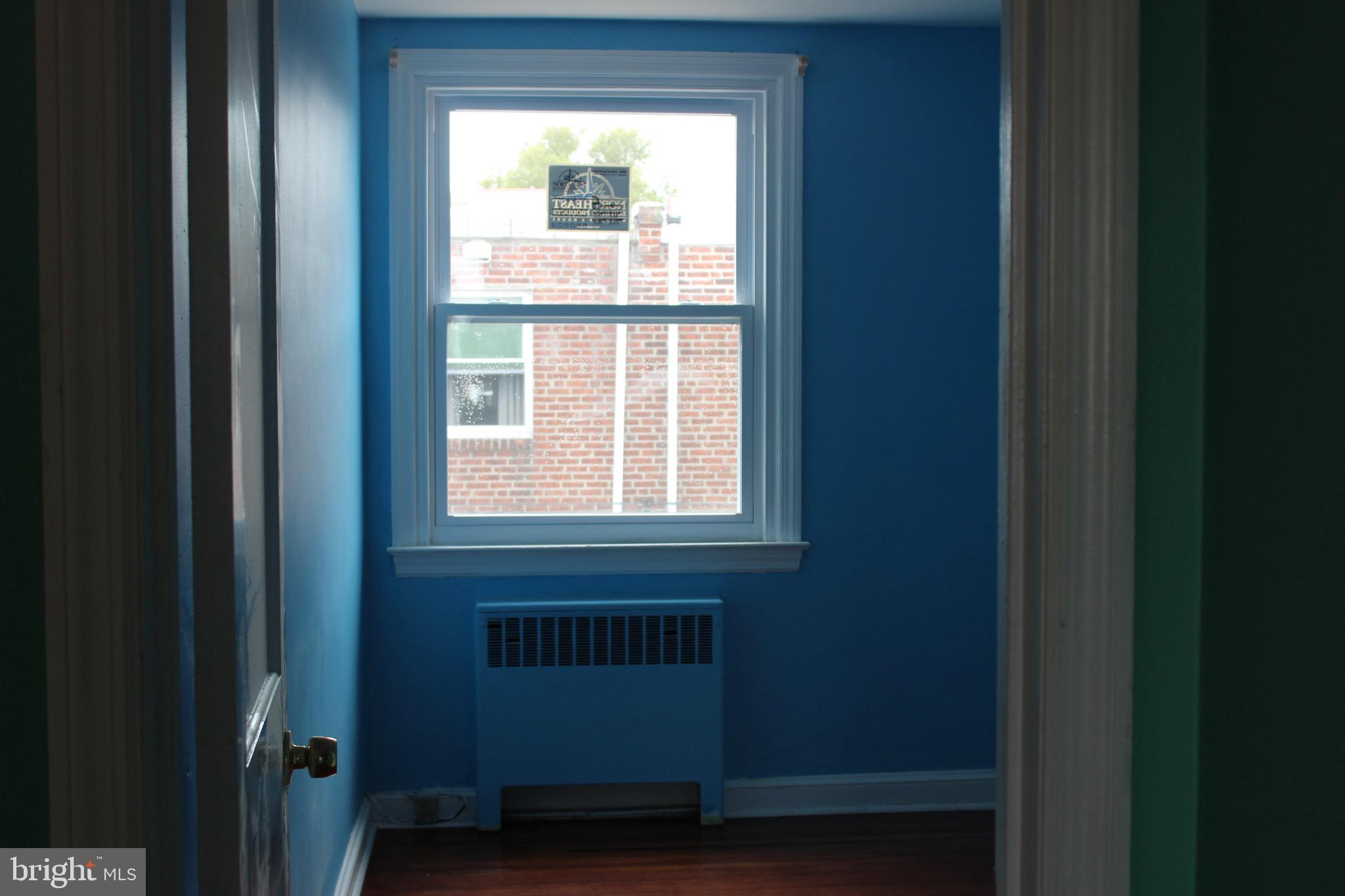 PHILADELPHIA (NORTHEAST) - Residential