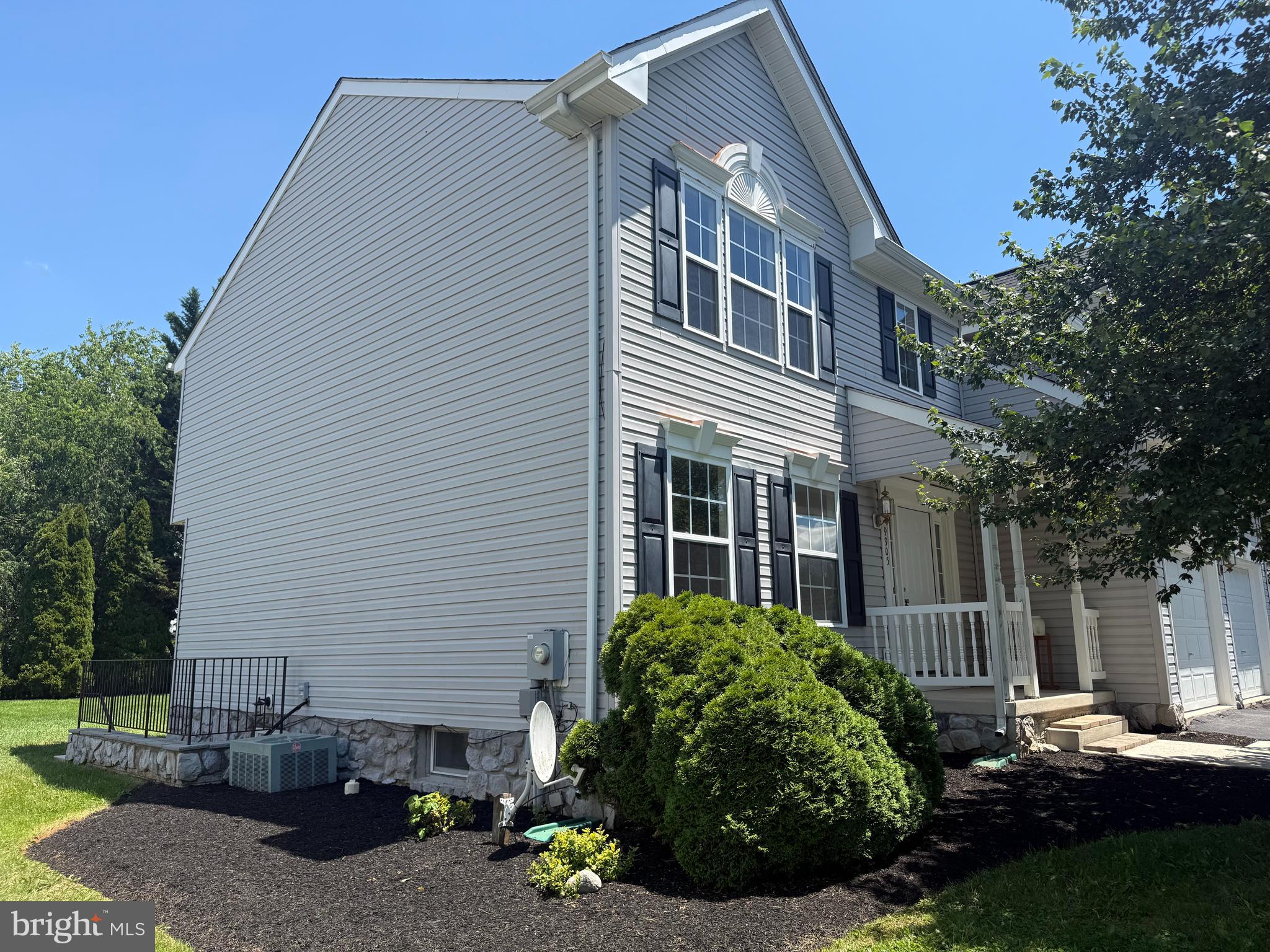 ST JAMES VILLAGE NORTH - Residential