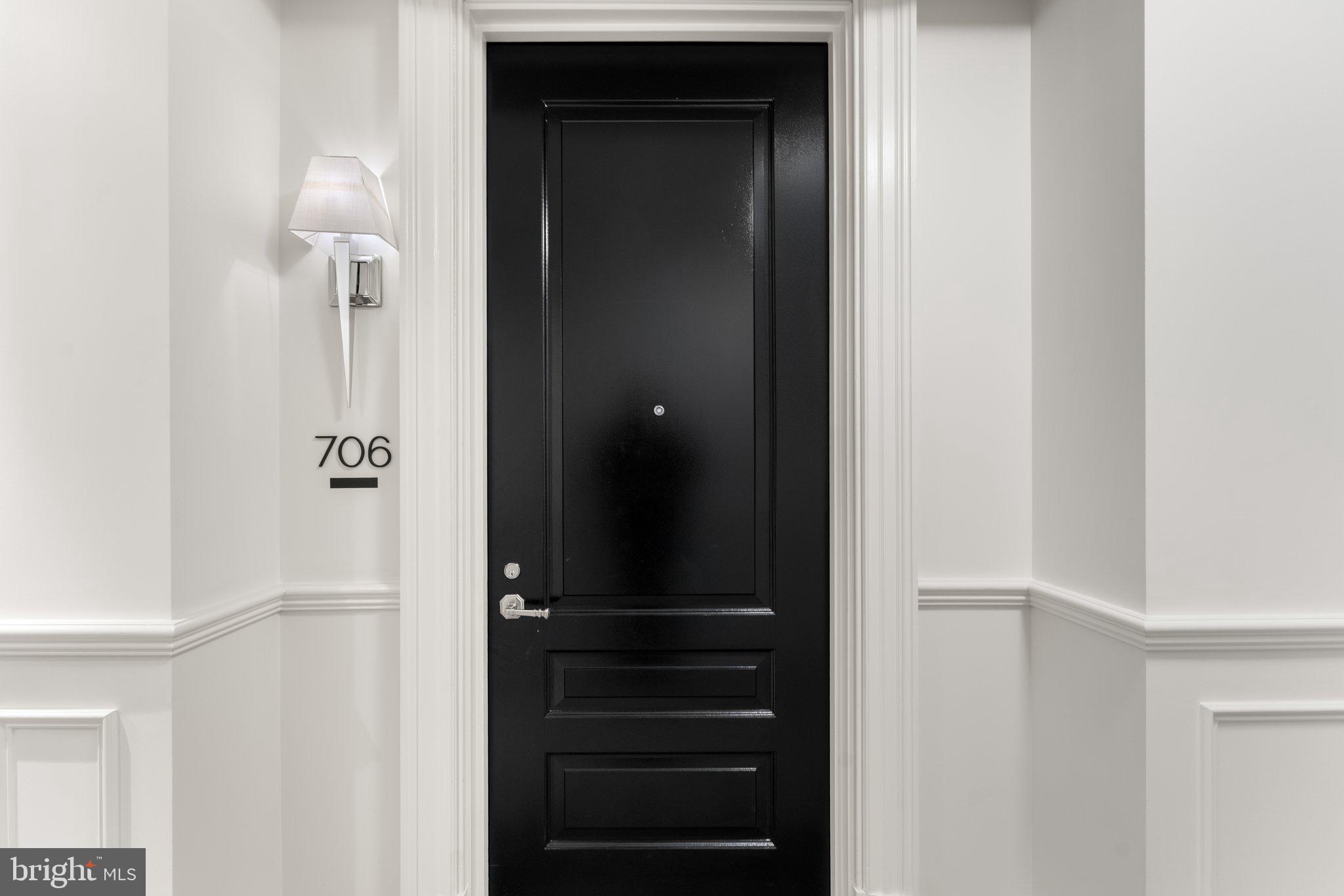 THE SIGNET - Residential