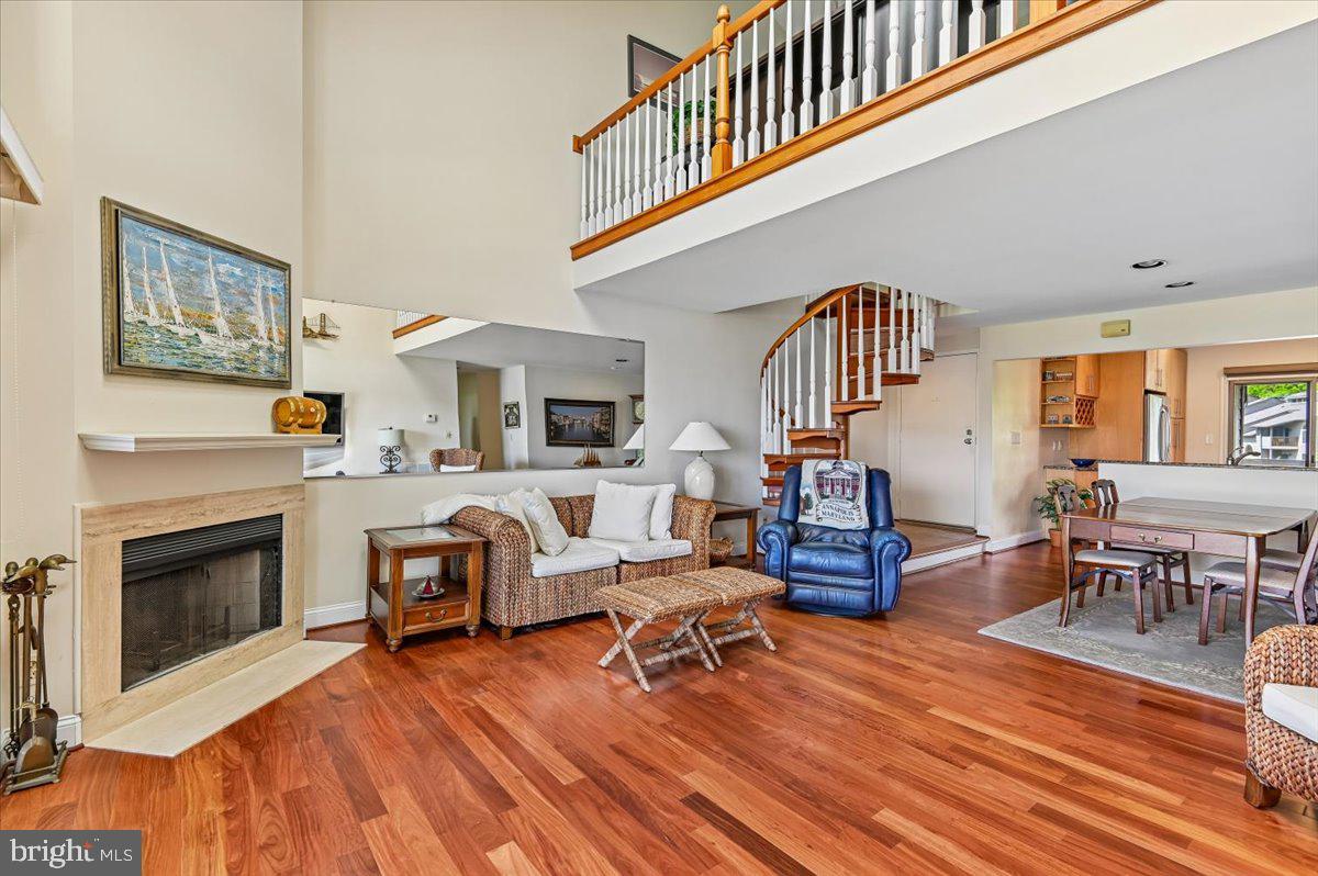 CHESAPEAKE HARBOUR - Residential