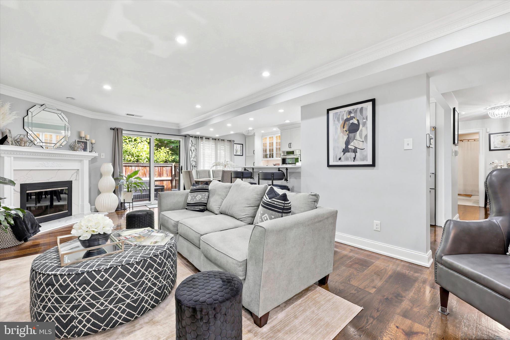 OAK HILL ESTATES - Residential