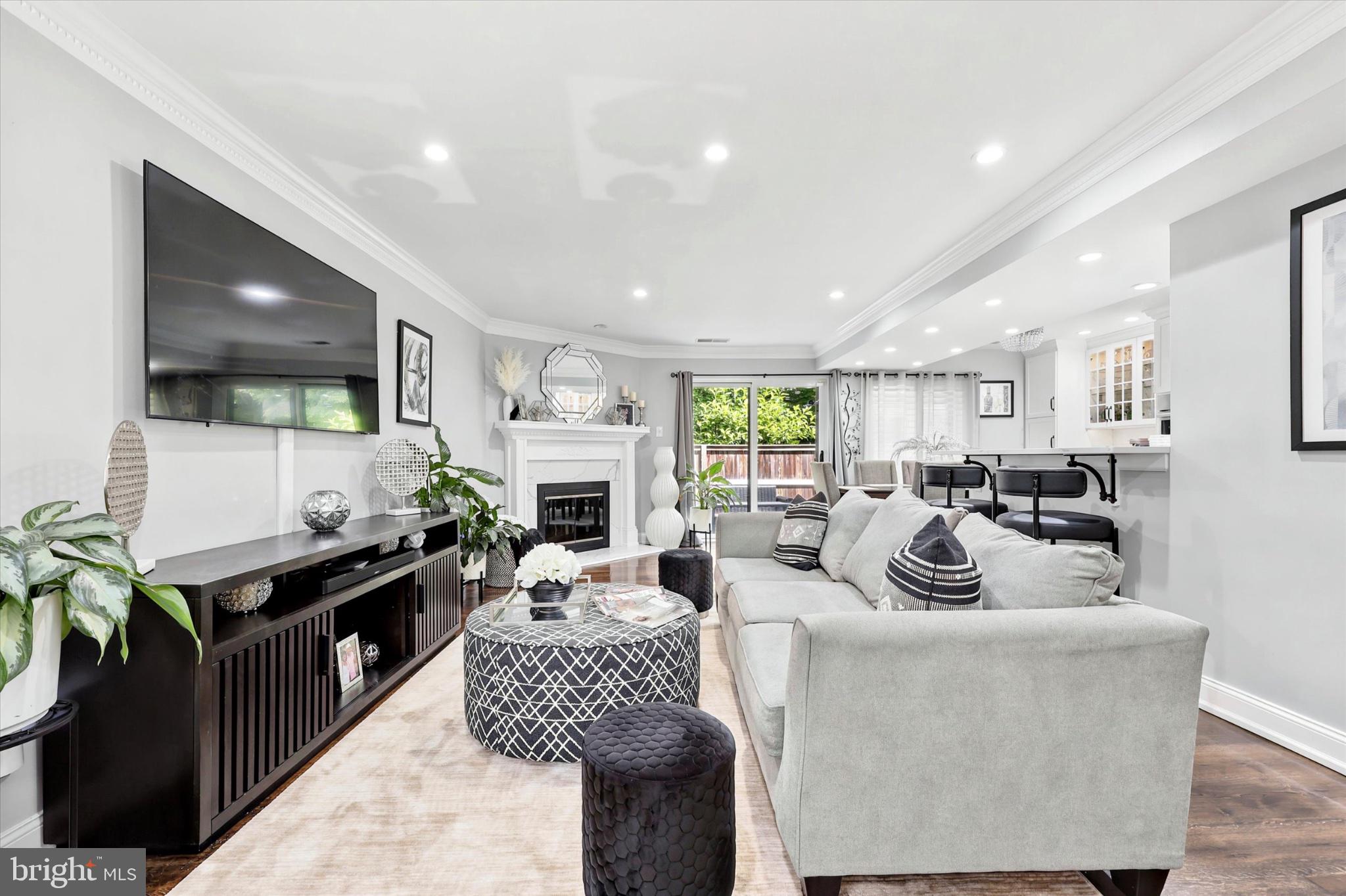 OAK HILL ESTATES - Residential