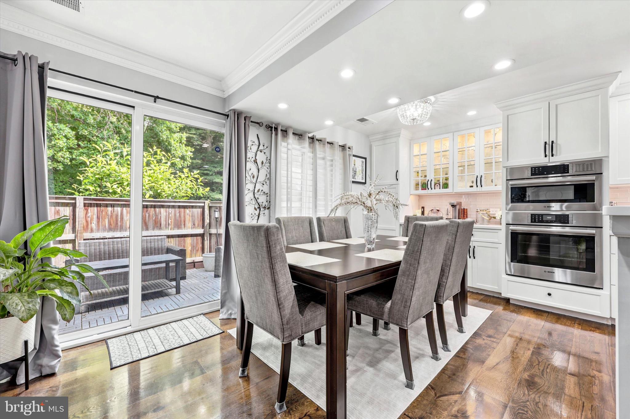 OAK HILL ESTATES - Residential