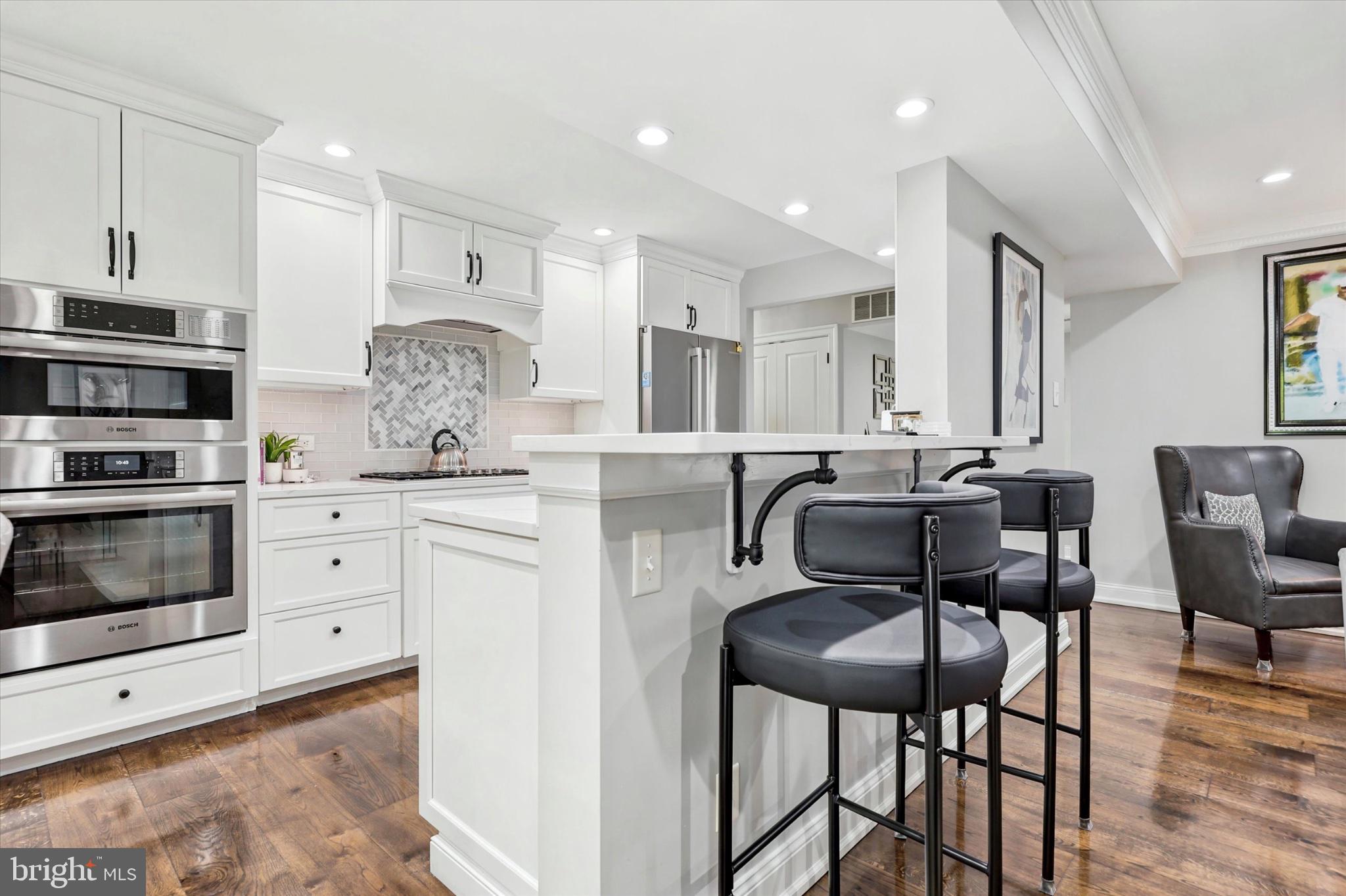 OAK HILL ESTATES - Residential