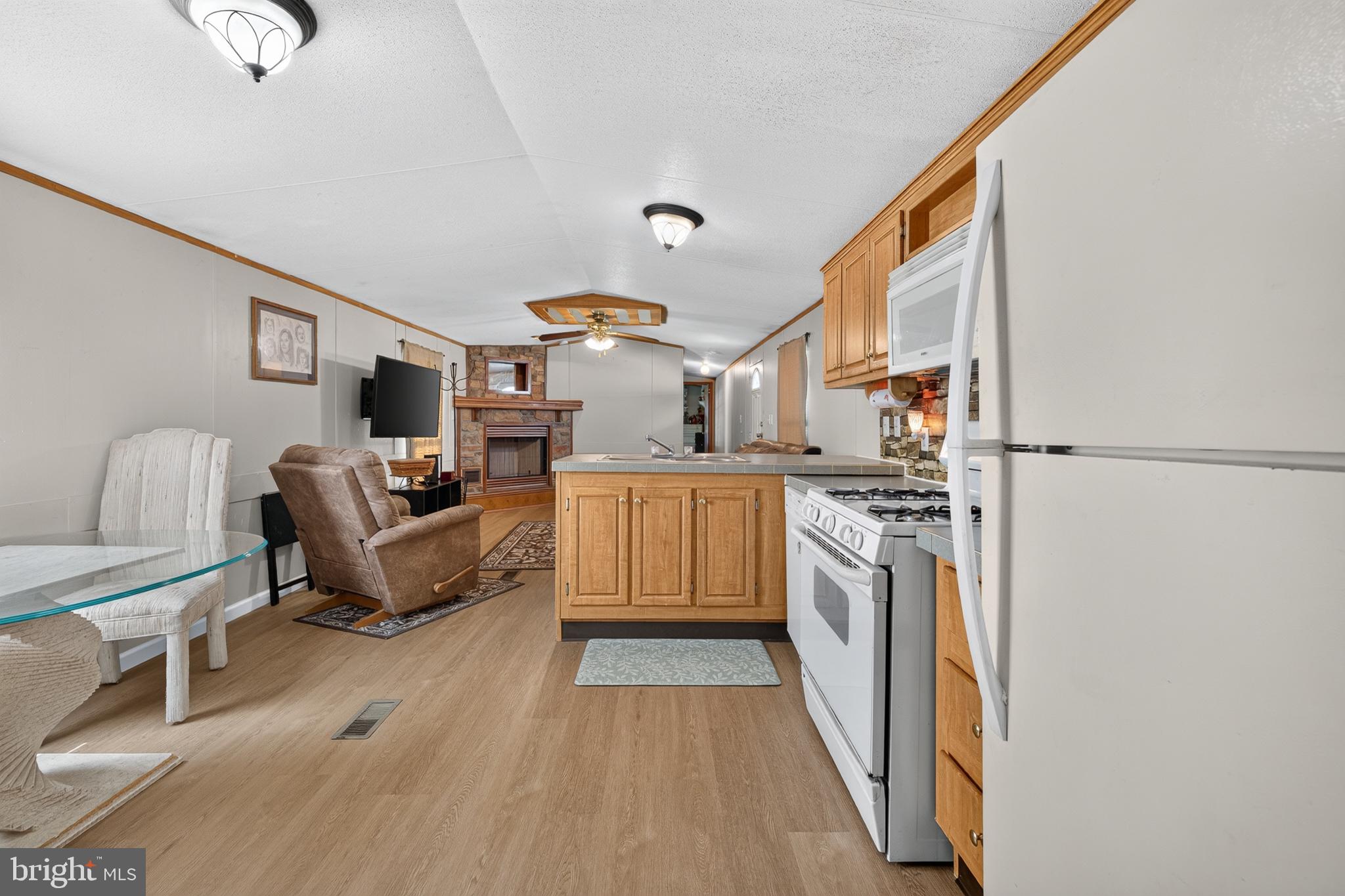 VILLAGE BROOK II - Residential