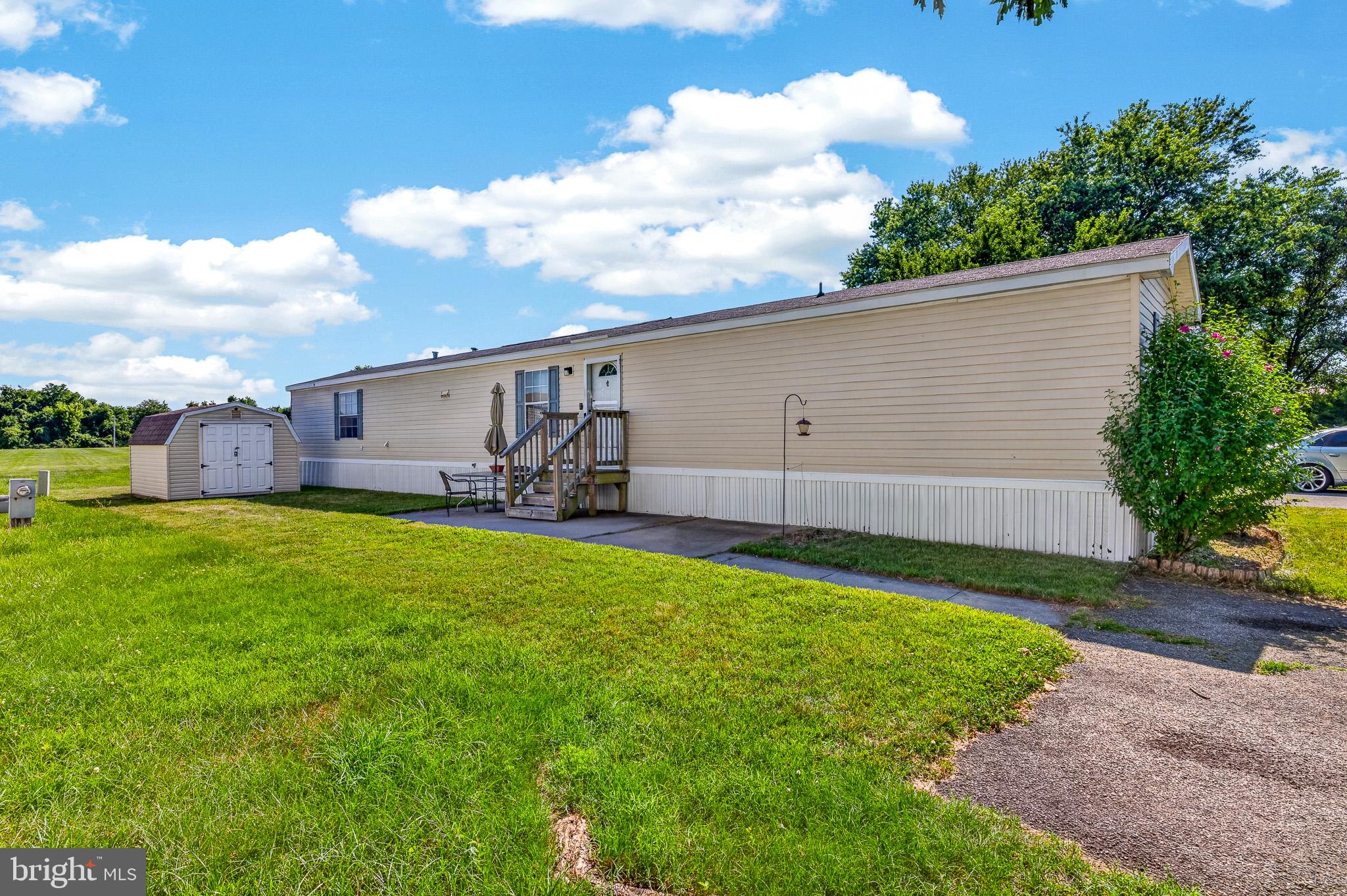 VILLAGE BROOK II - Residential