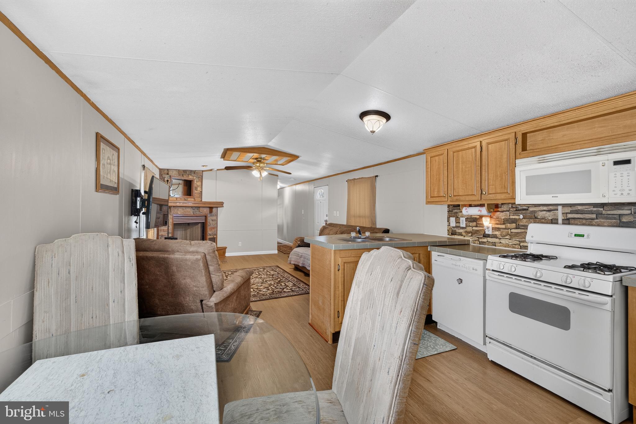 VILLAGE BROOK II - Residential