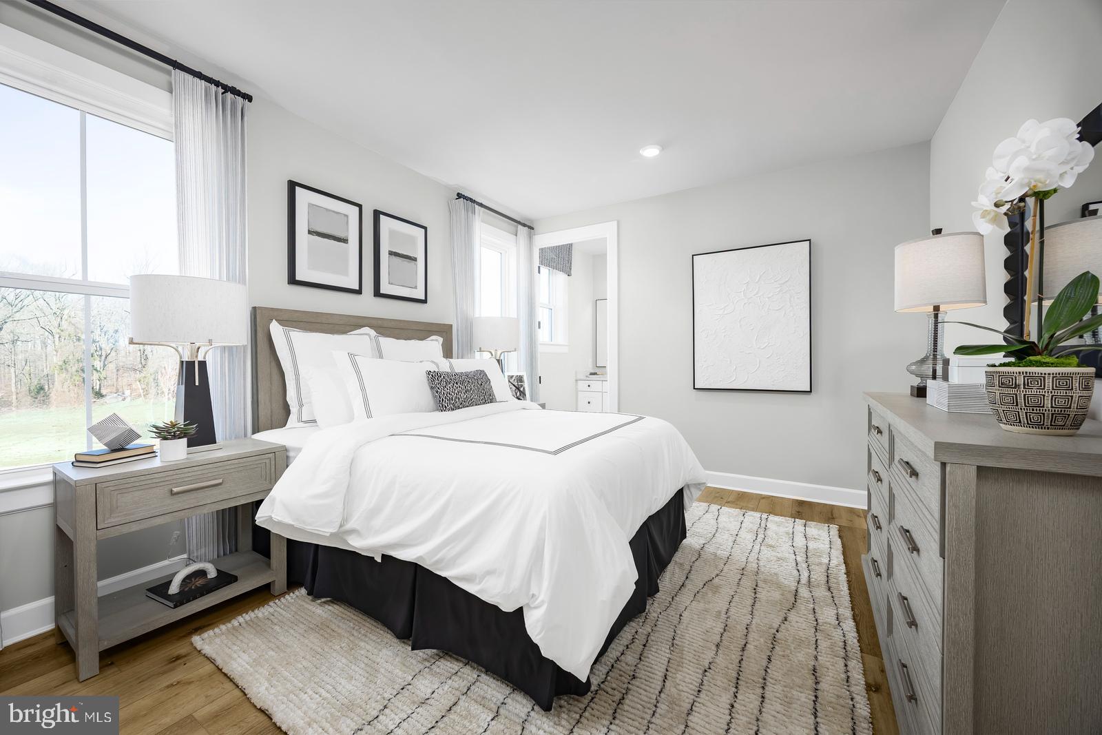BRINTON LAKE ESTATES - Residential