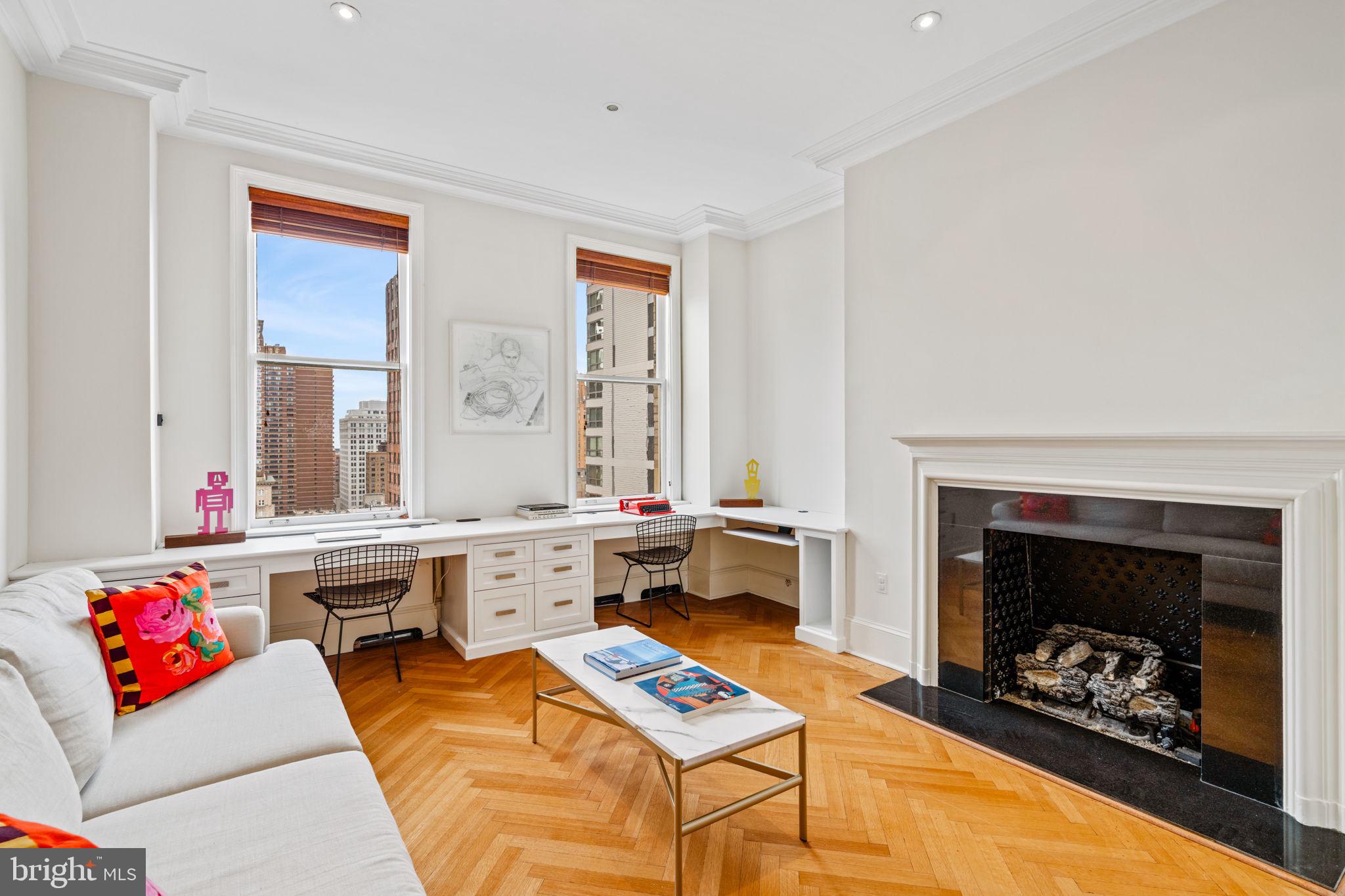 RITTENHOUSE SQUARE - Residential