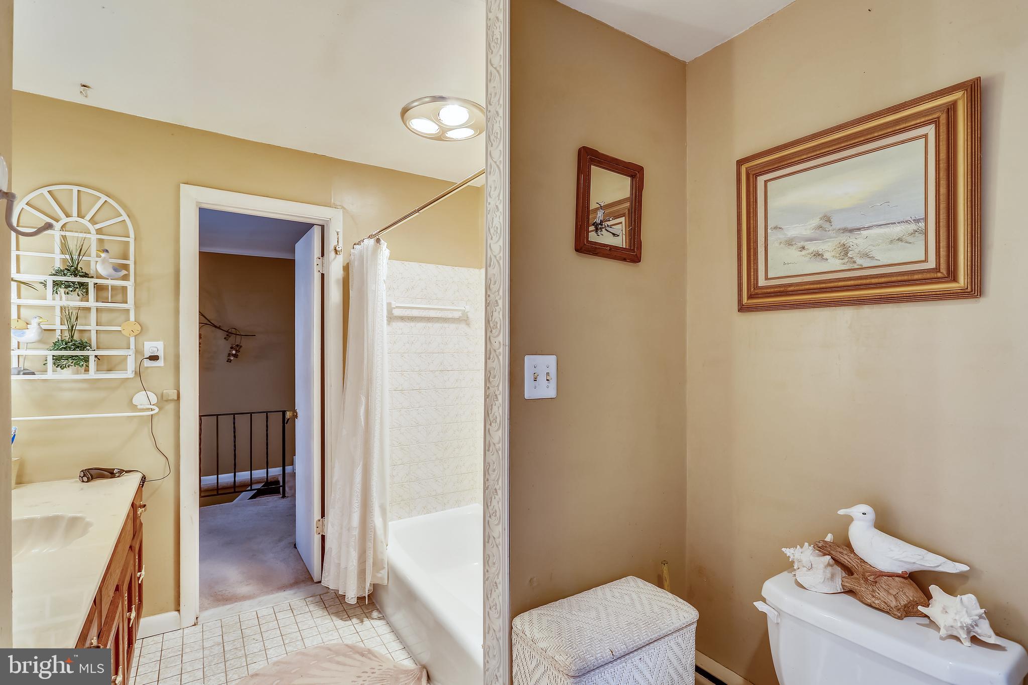 SHADY SIDE - Residential
