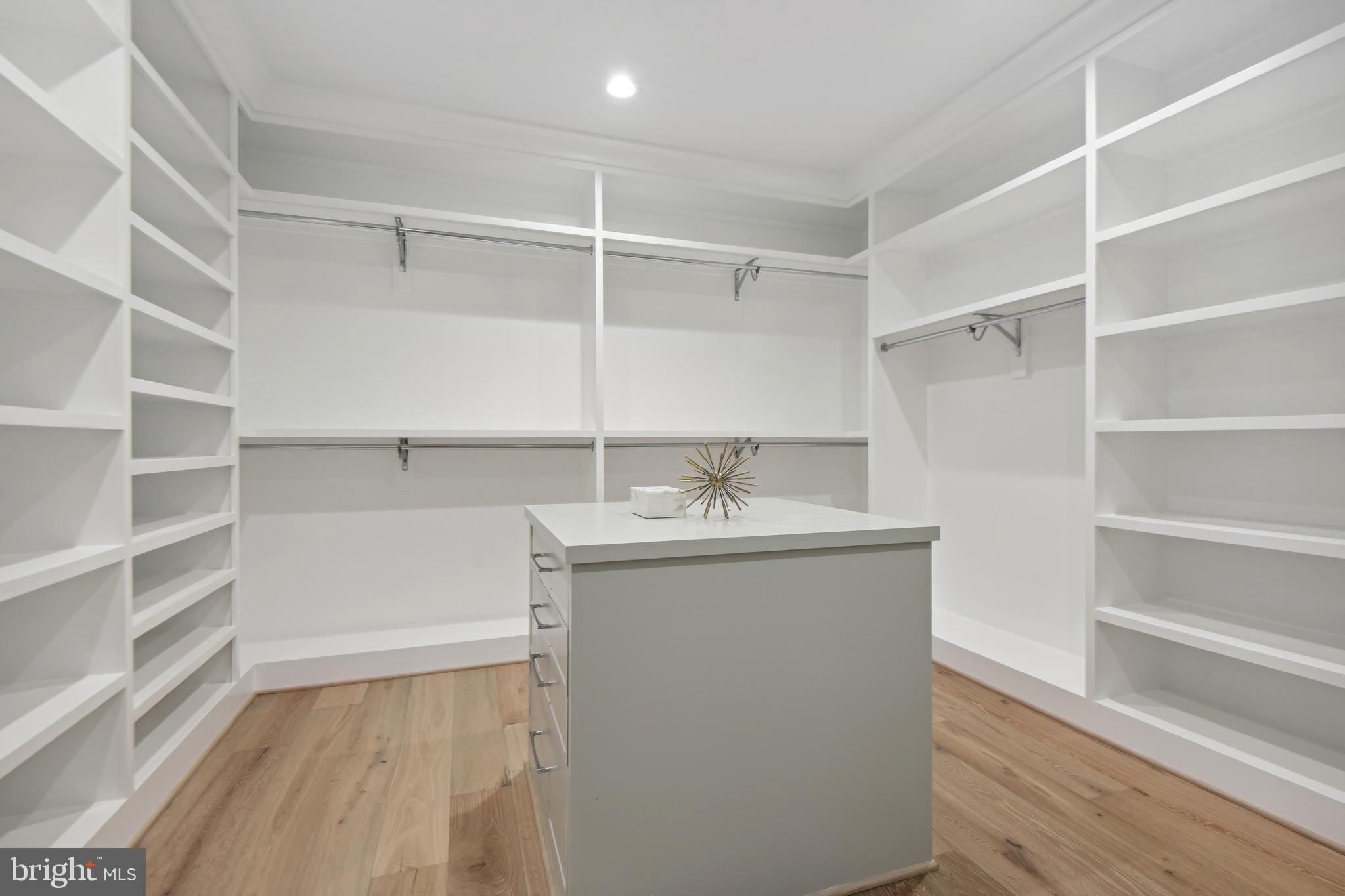 POTOMAC HILLS - Residential