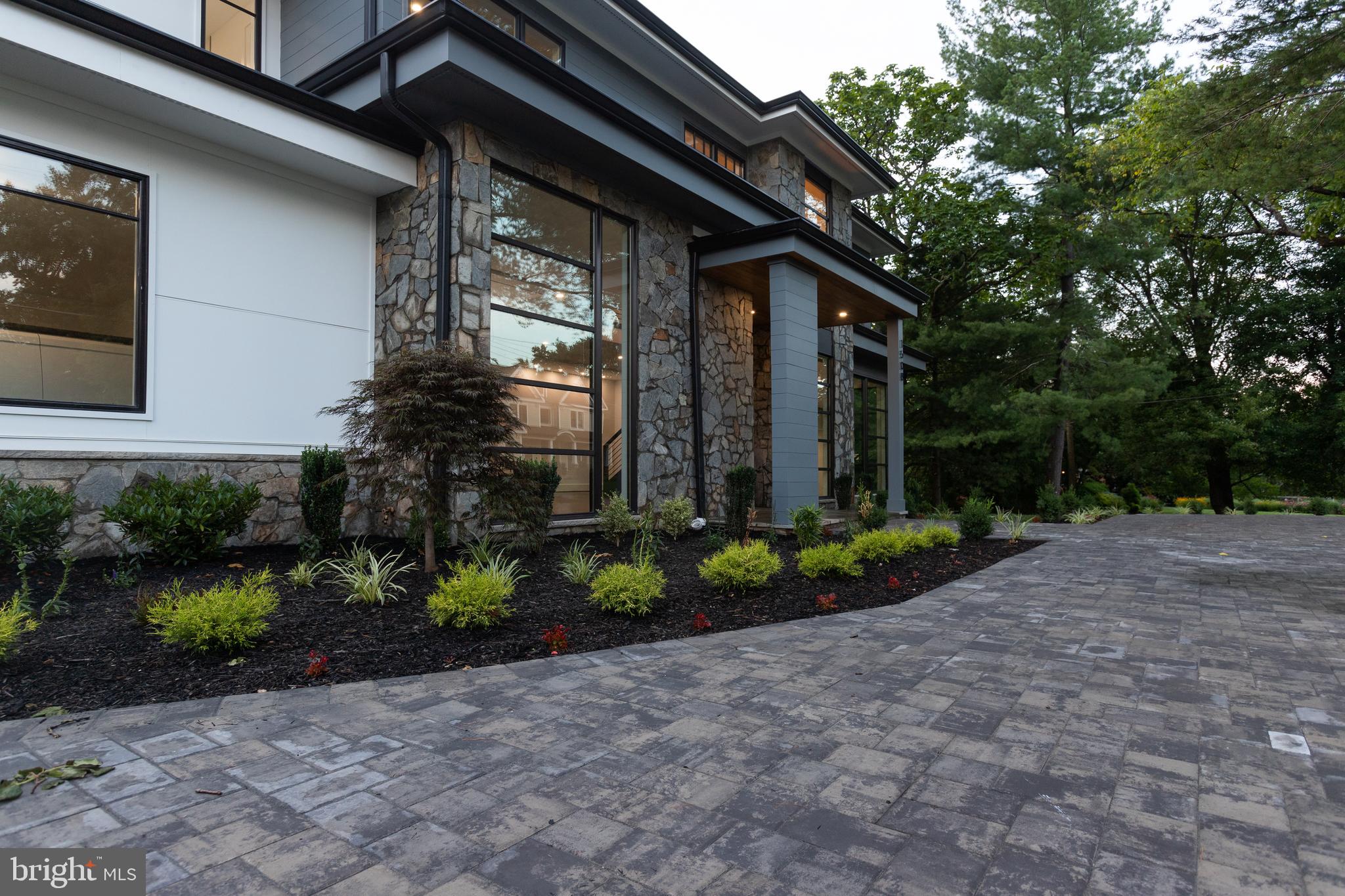 BROOKHAVEN - Residential