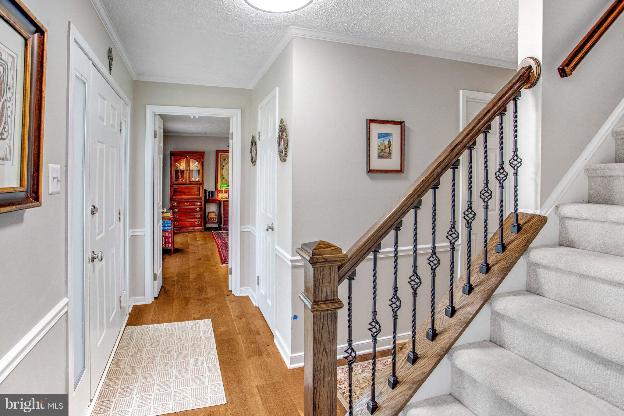 MONTCLAIR - Residential