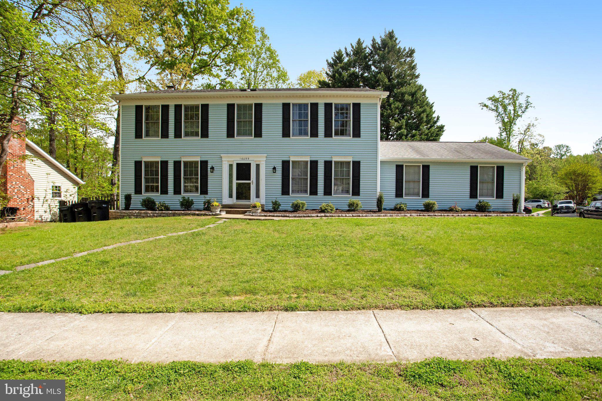 MONTCLAIR - Residential