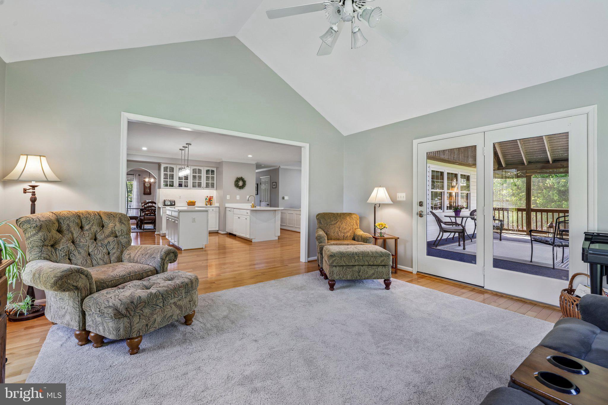 SHERLOCK HOLMES ESTATES - Residential