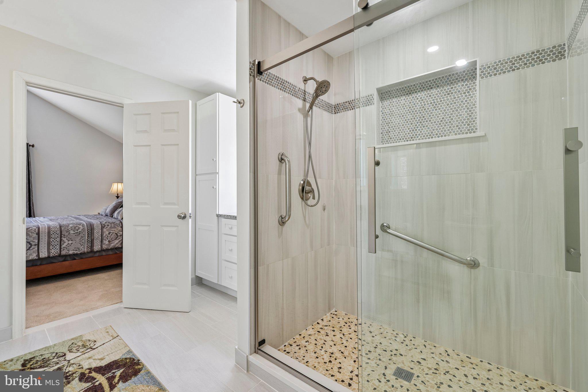 SHERLOCK HOLMES ESTATES - Residential