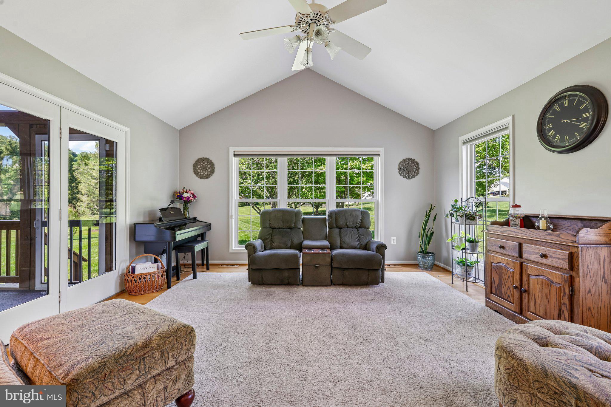 SHERLOCK HOLMES ESTATES - Residential