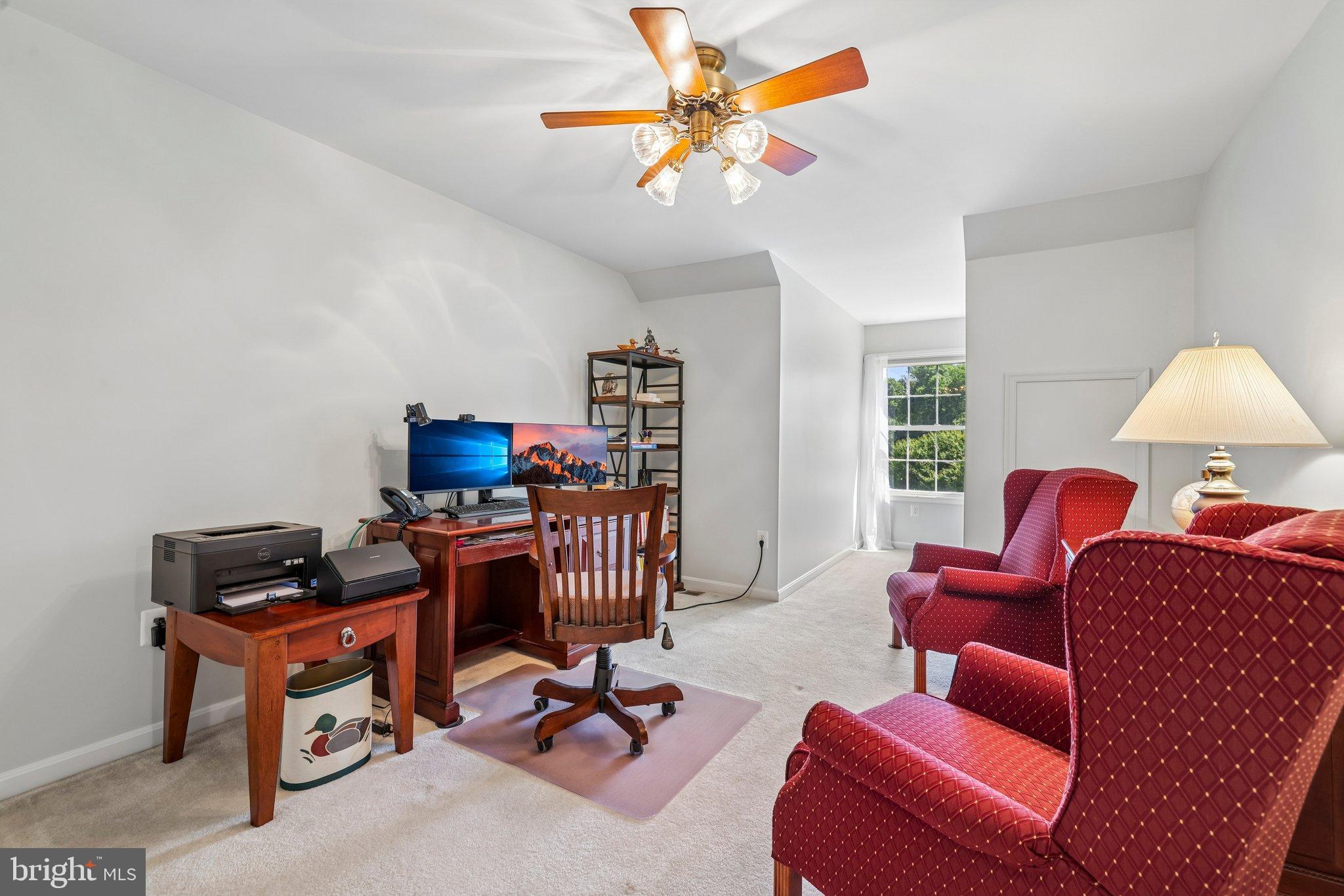 SHERLOCK HOLMES ESTATES - Residential