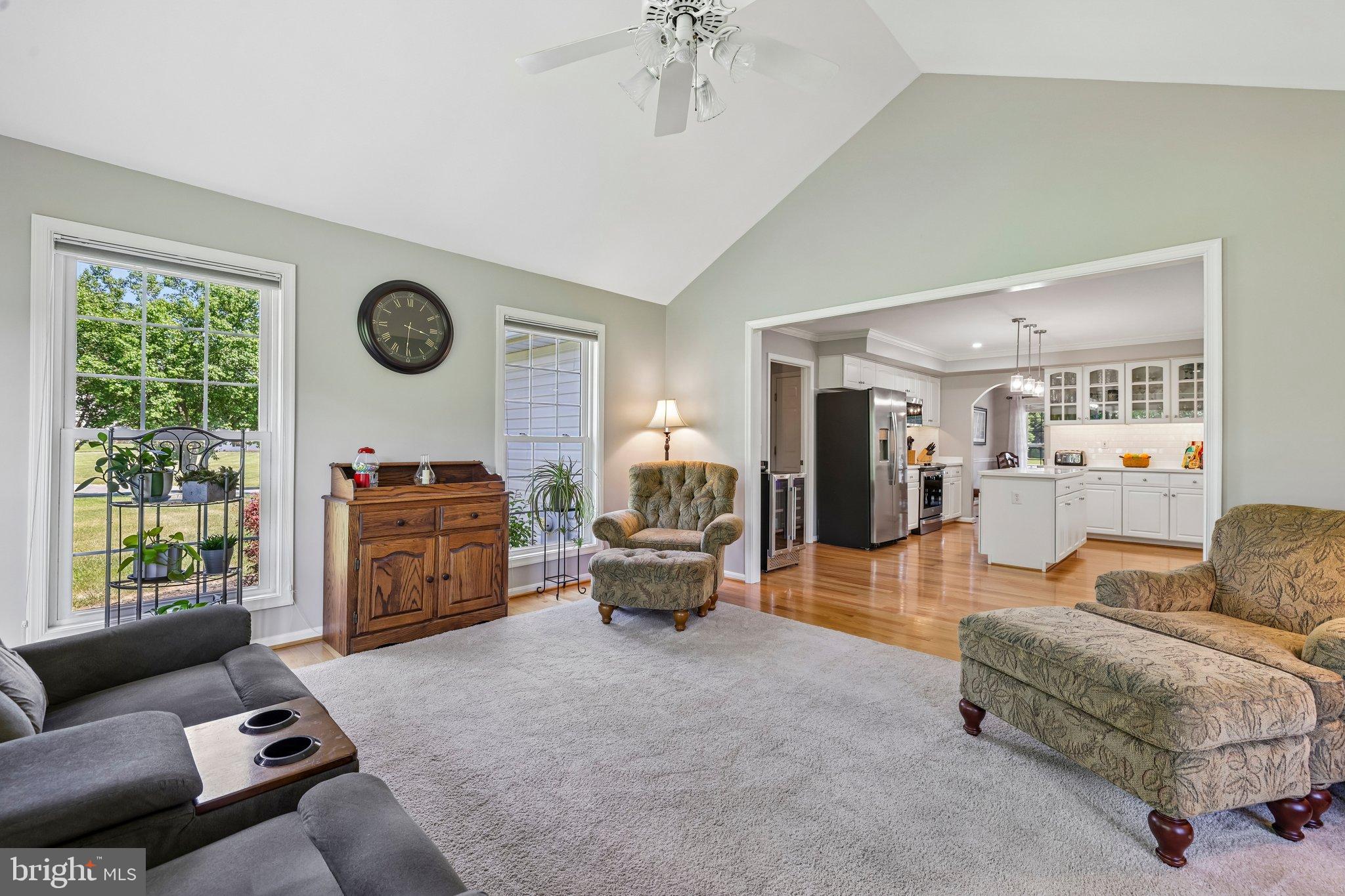 SHERLOCK HOLMES ESTATES - Residential