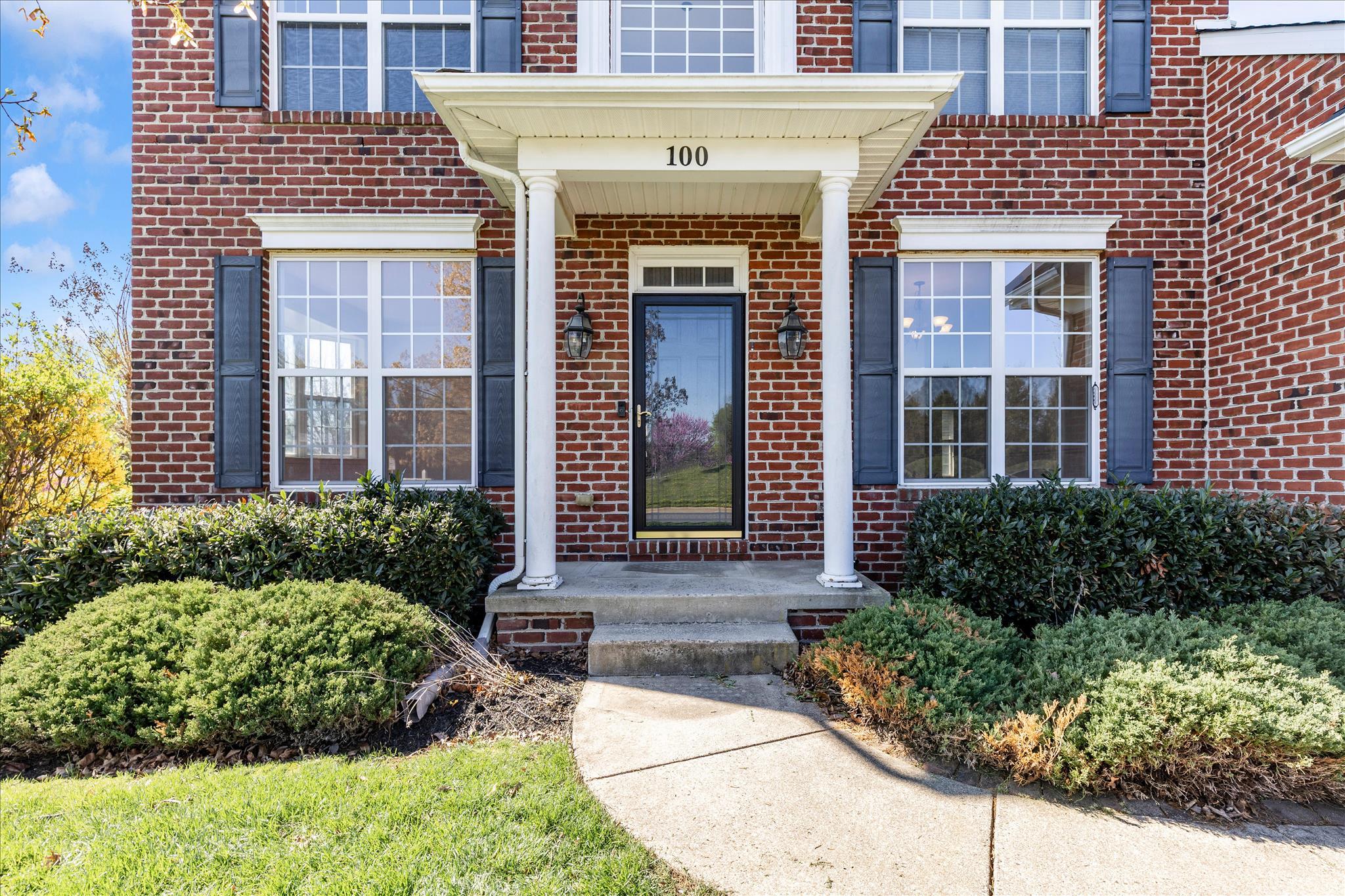 CLOVER RIDGE - Residential