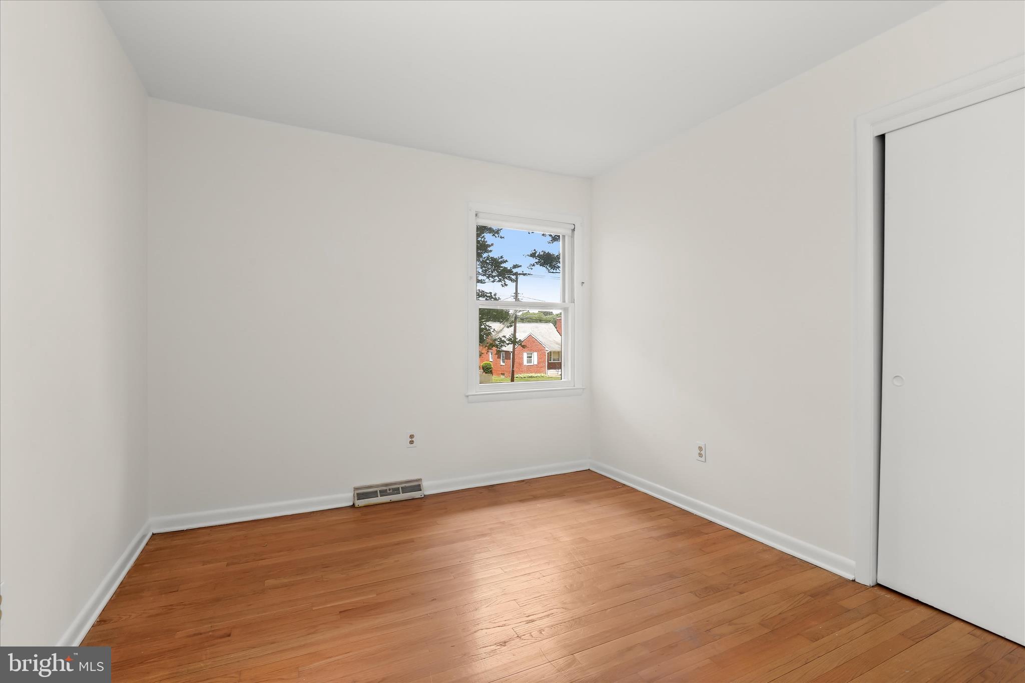 OVERMONT PARK - Residential