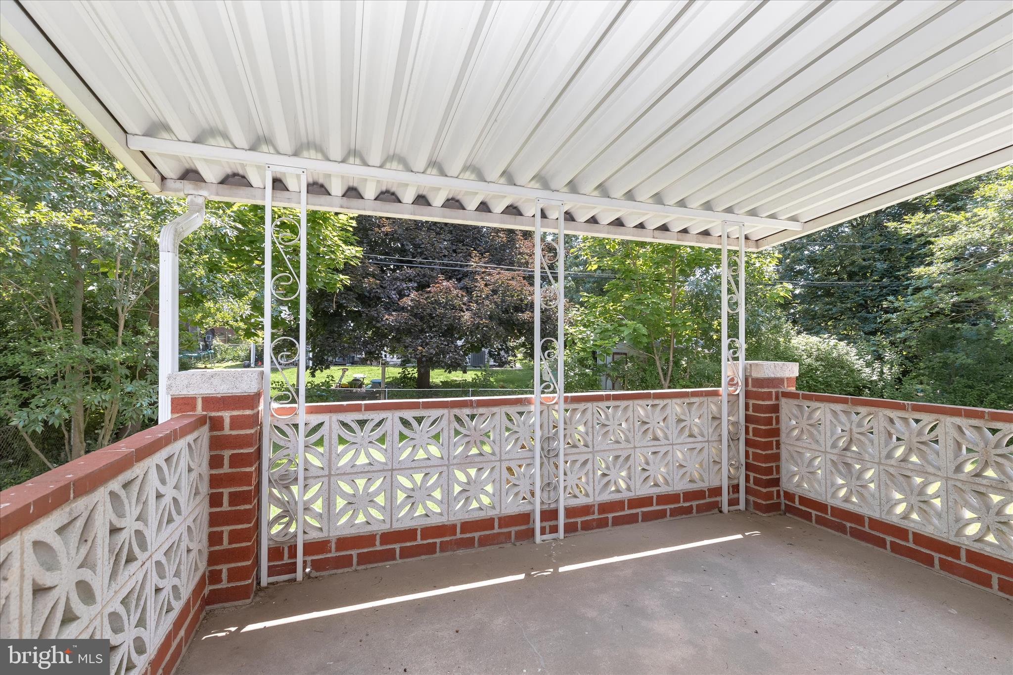 OVERMONT PARK - Residential