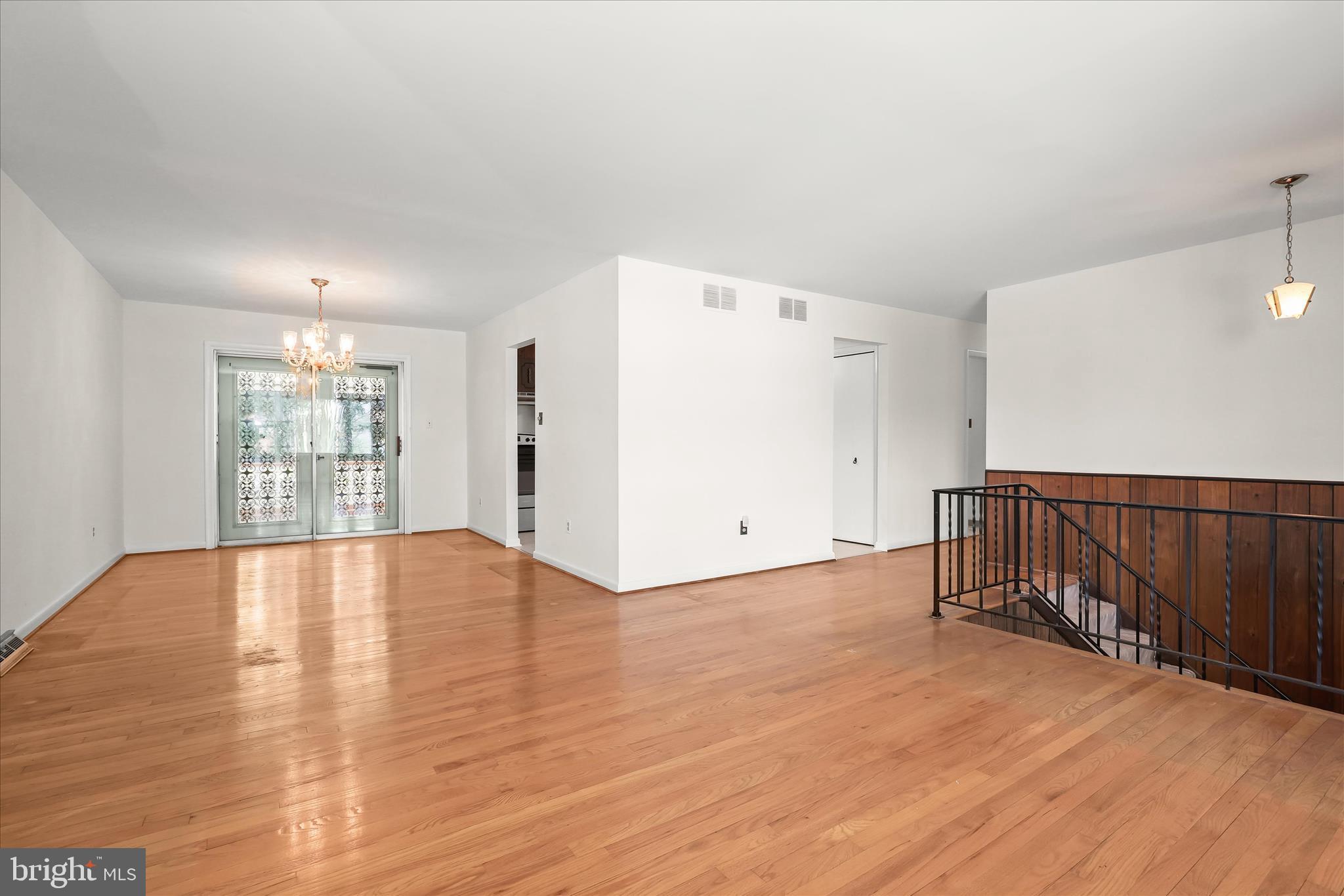 OVERMONT PARK - Residential
