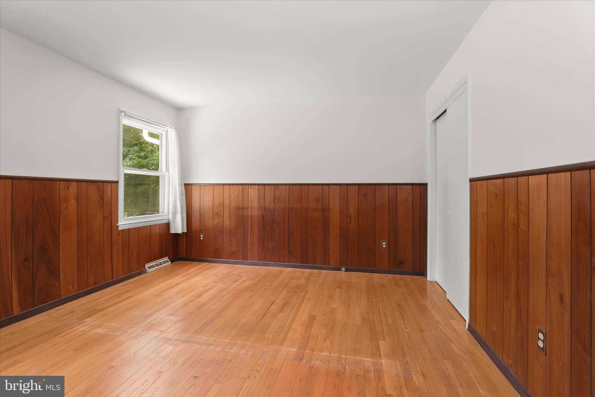 OVERMONT PARK - Residential