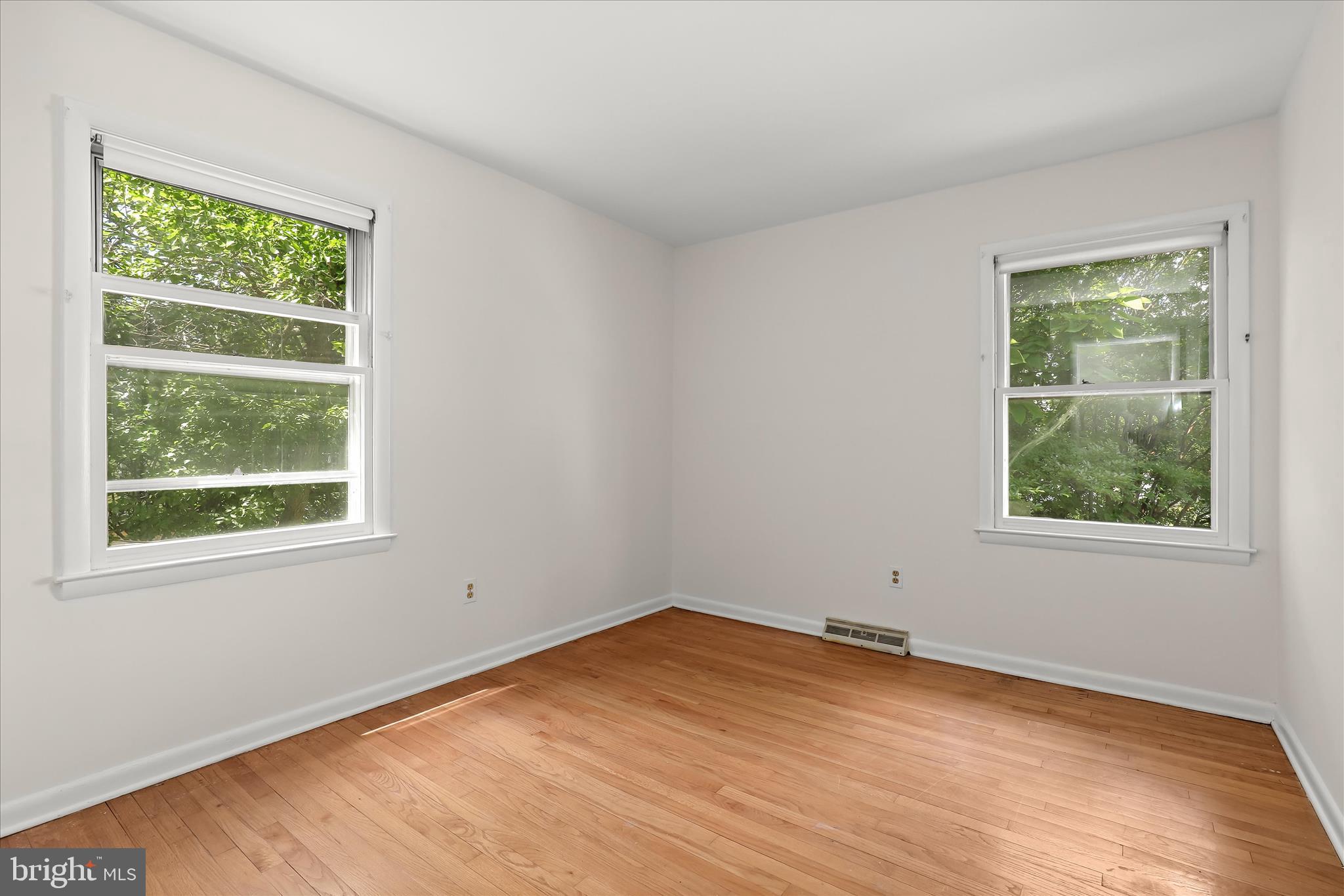 OVERMONT PARK - Residential
