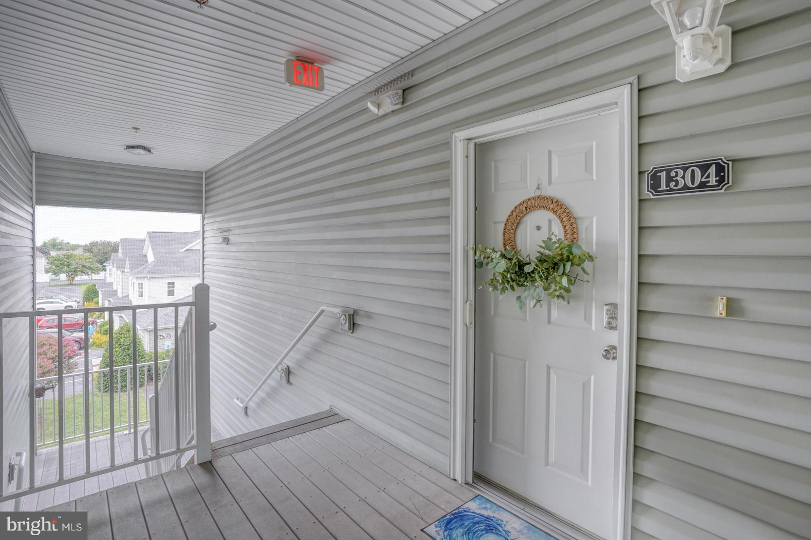 VILLAS AT BAY CROSSING - Residential
