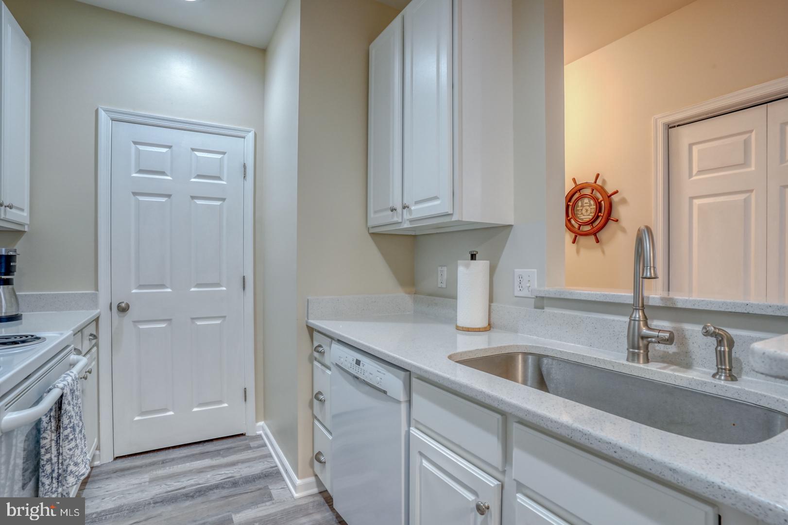VILLAS AT BAY CROSSING - Residential