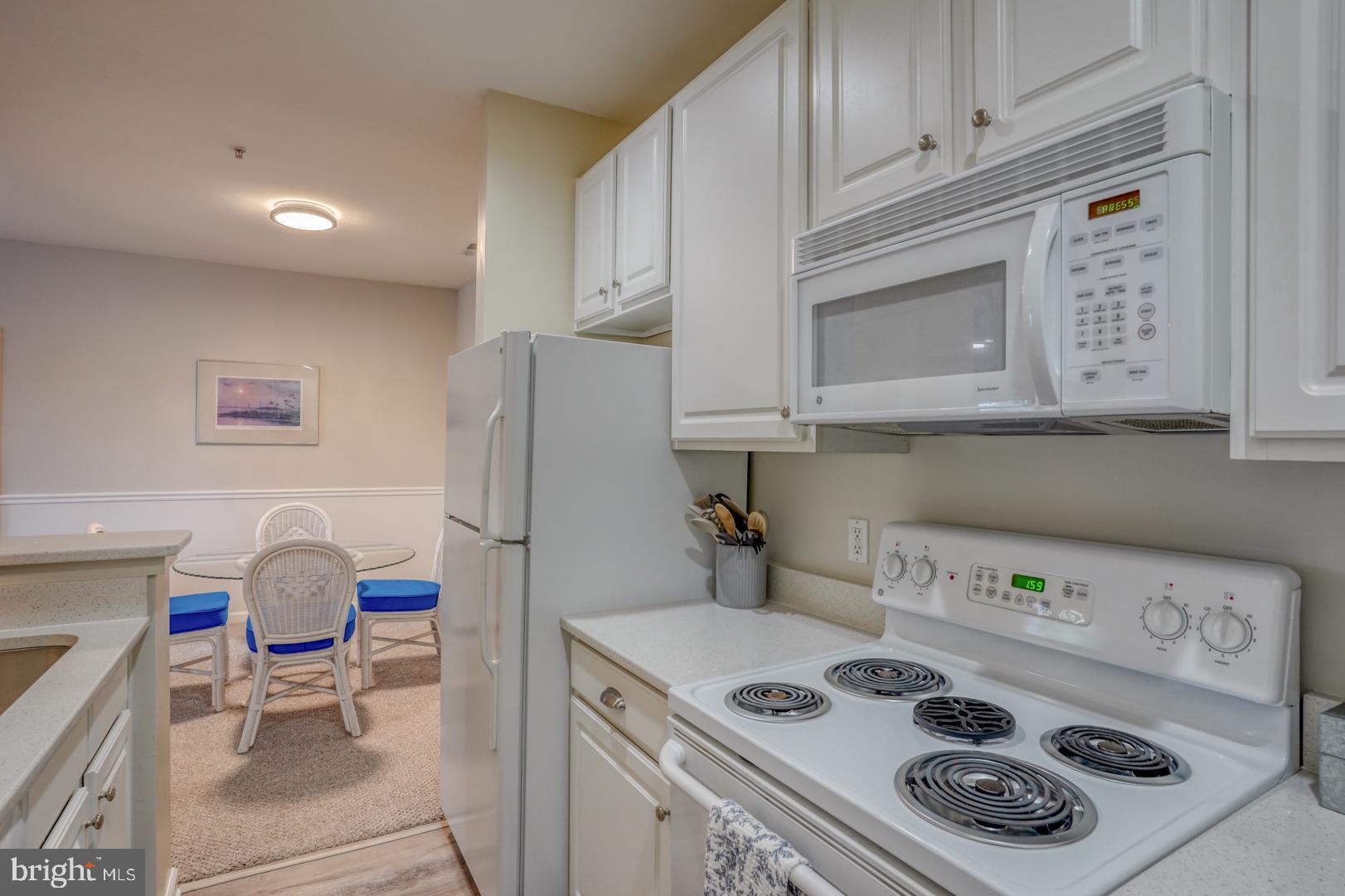 VILLAS AT BAY CROSSING - Residential