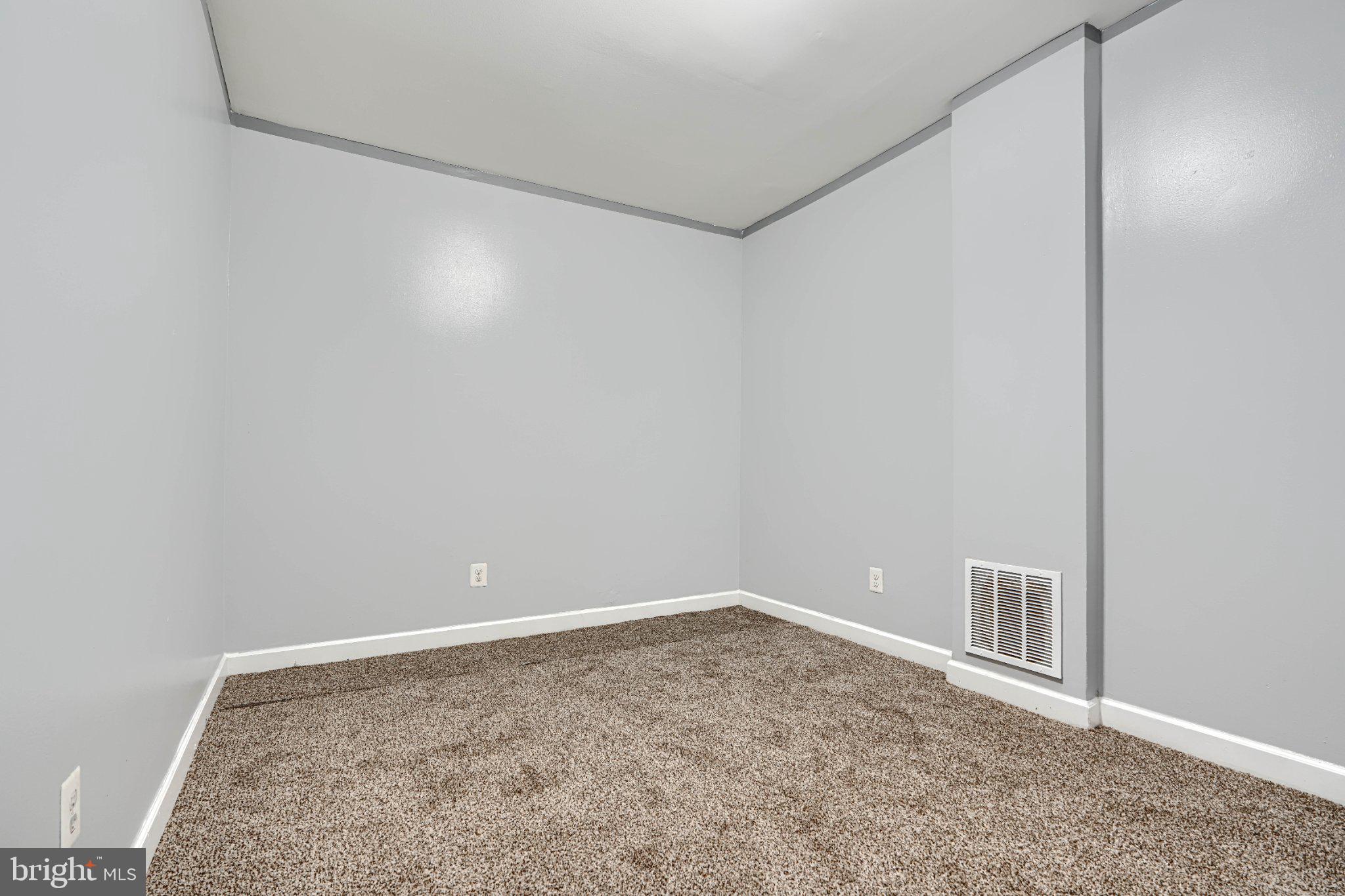 MADISON EASTEND - Residential