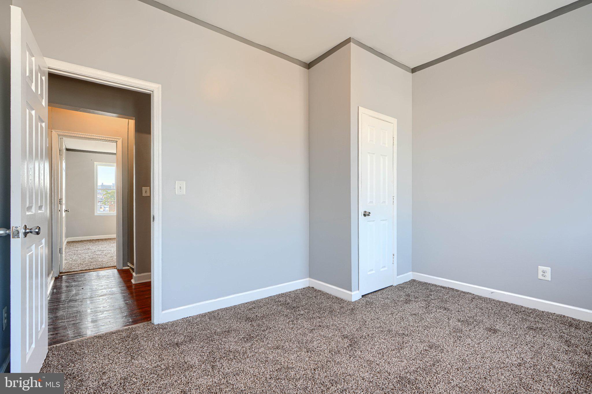 MADISON EASTEND - Residential