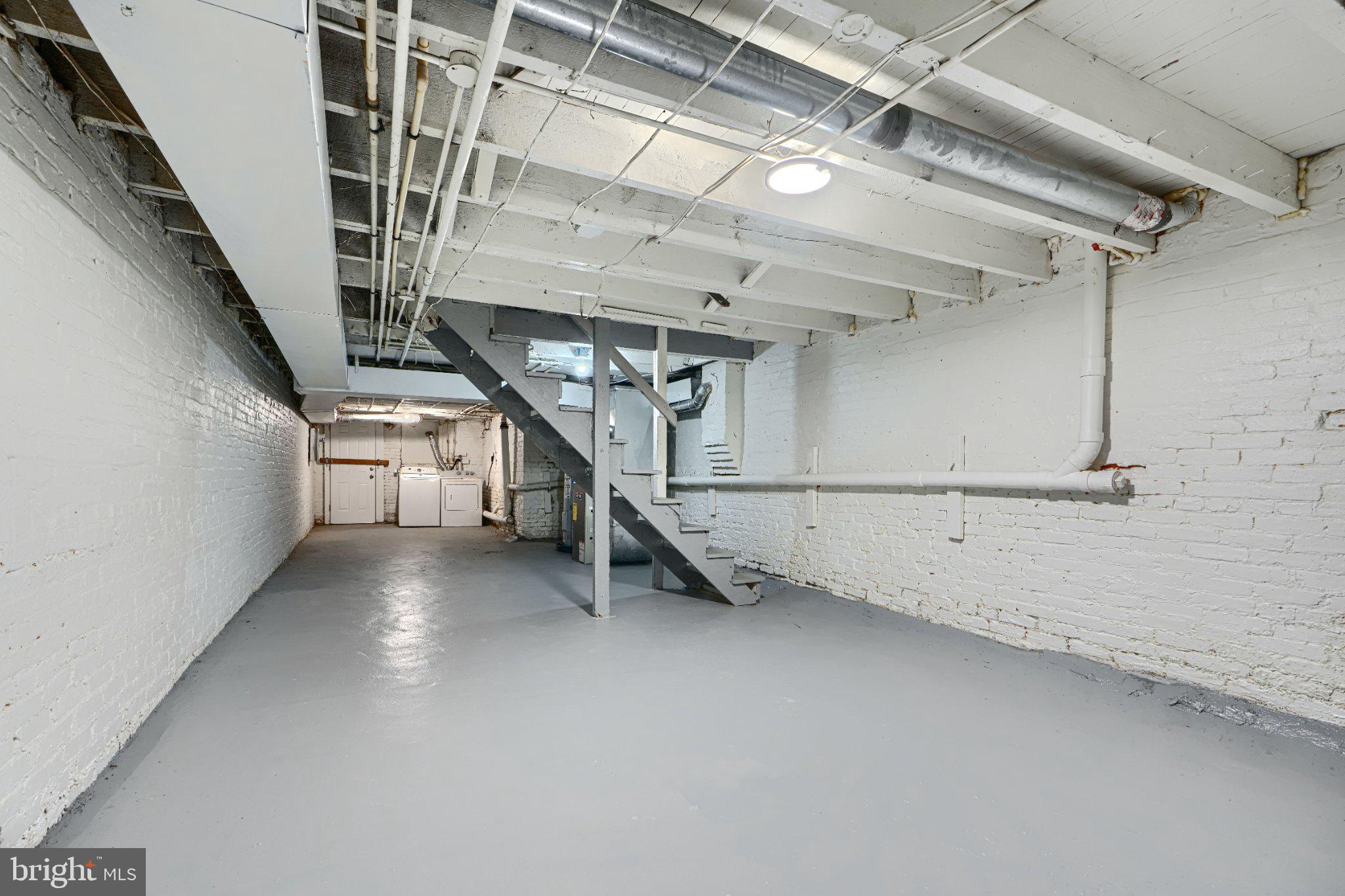 MADISON EASTEND - Residential