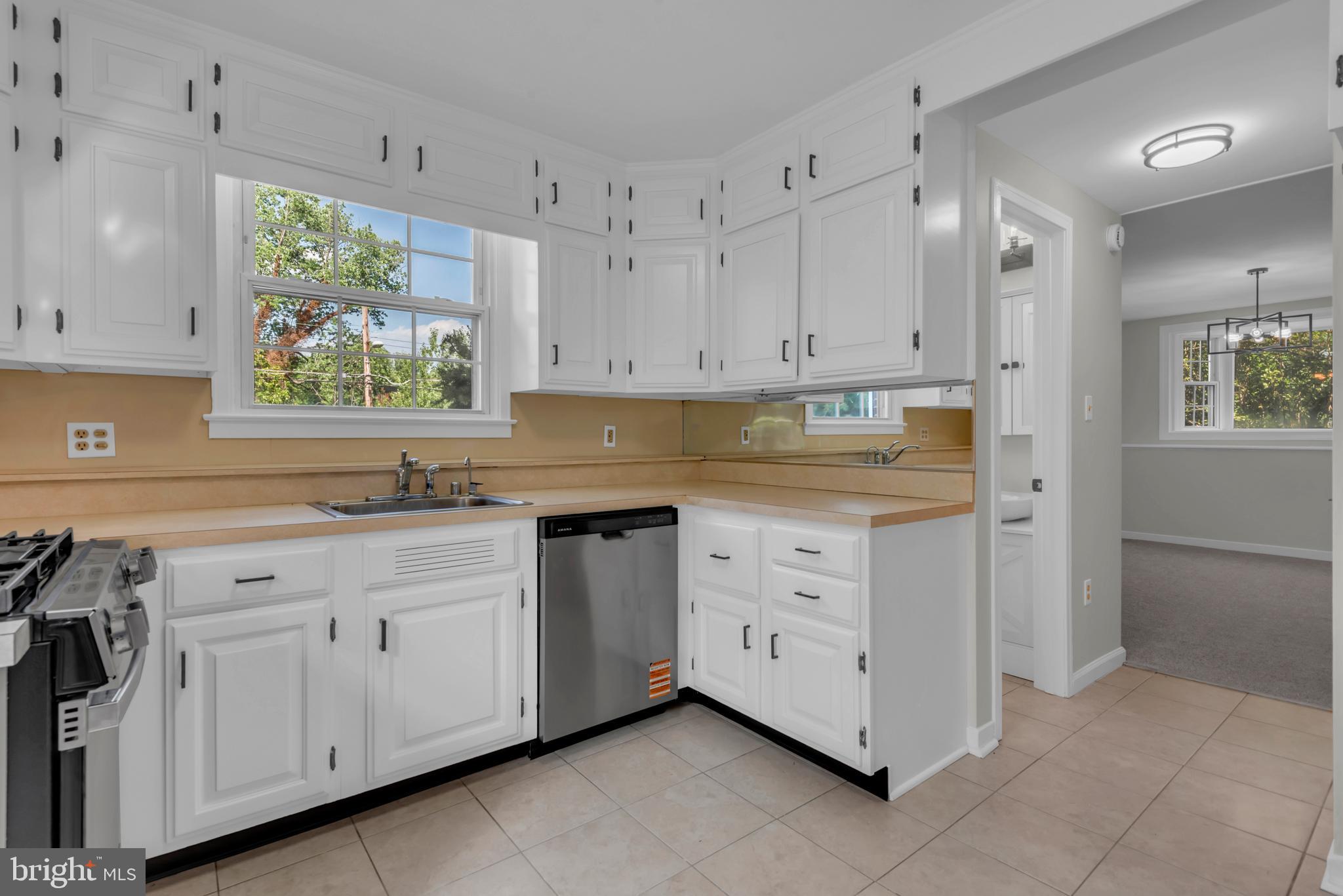KERBY HILL - Residential