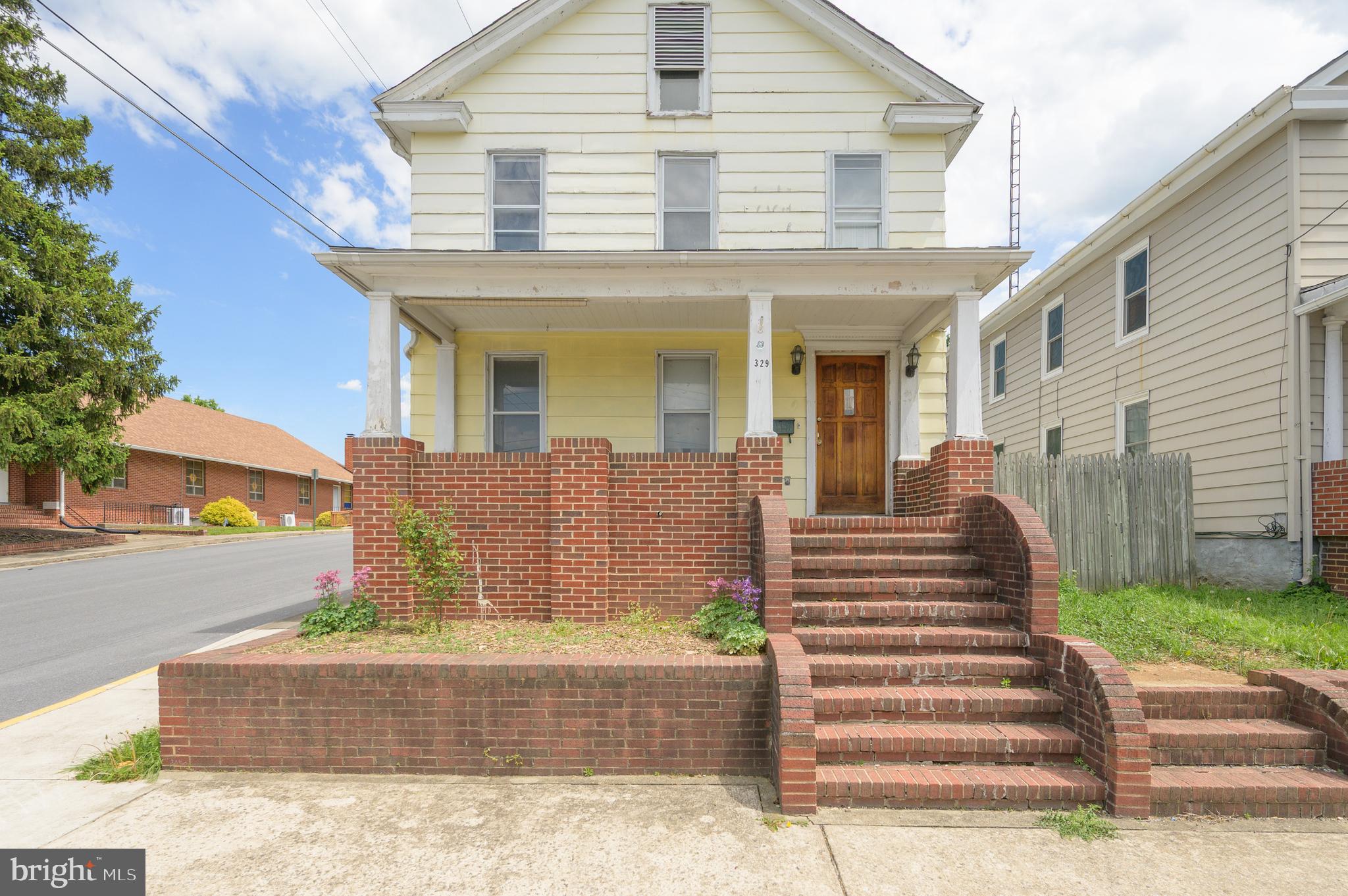 MARTINSBURG CITY - Residential