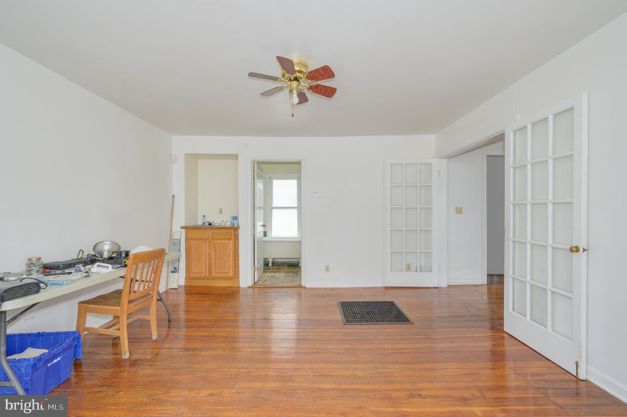MARTINSBURG CITY - Residential